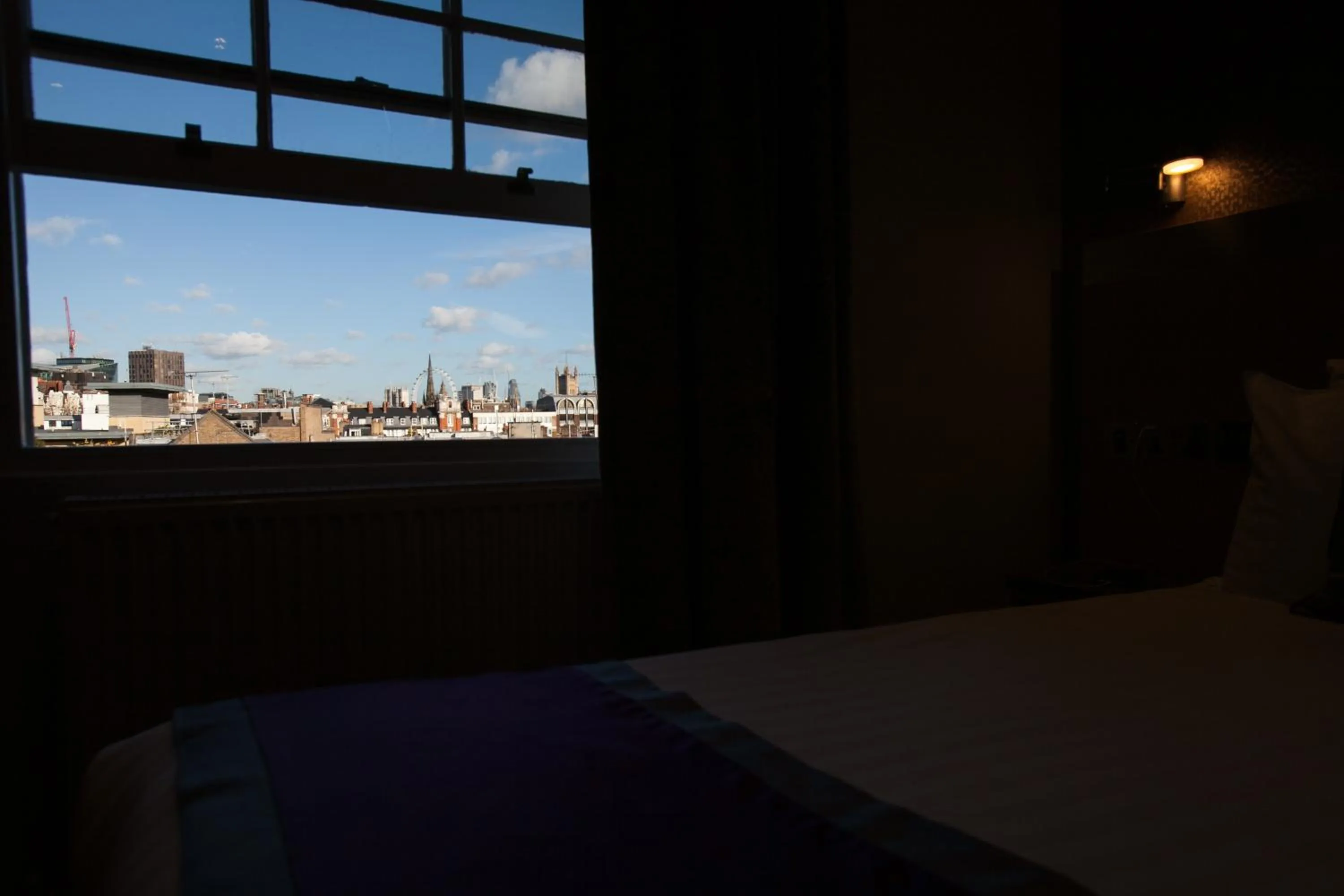 Bed in Best Western Victoria Palace