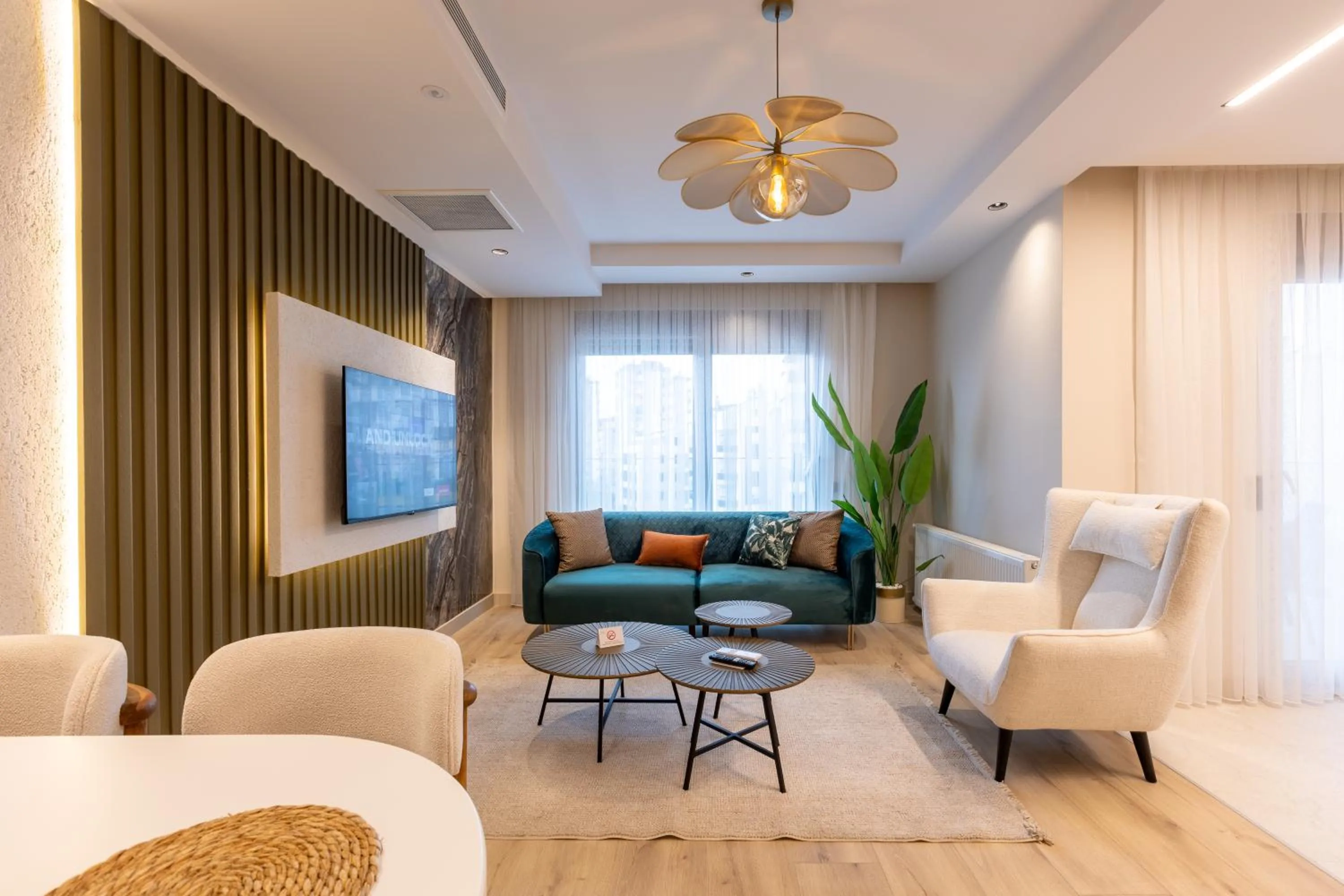 TV and multimedia in Los Suites