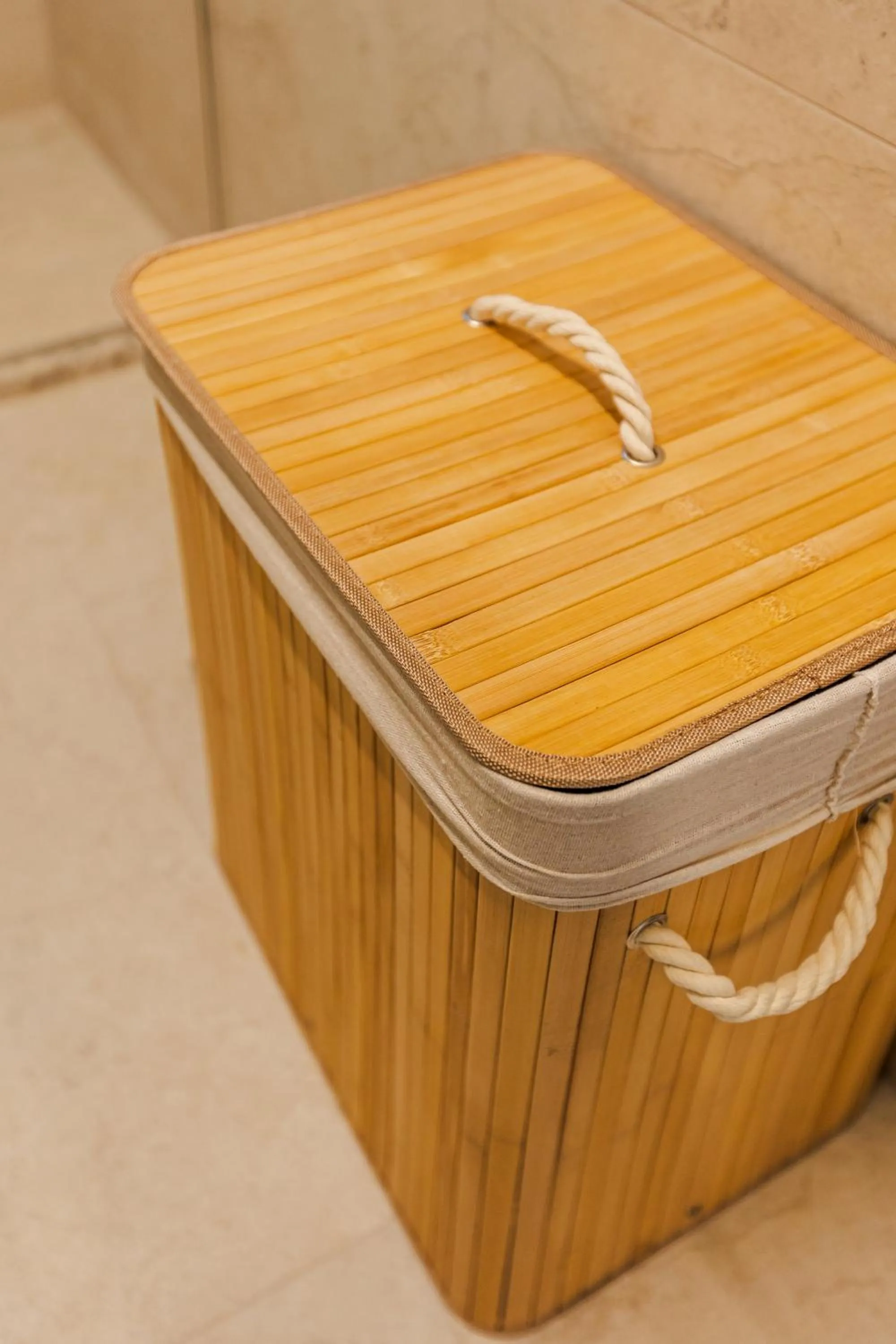 Bathroom in Los Suites