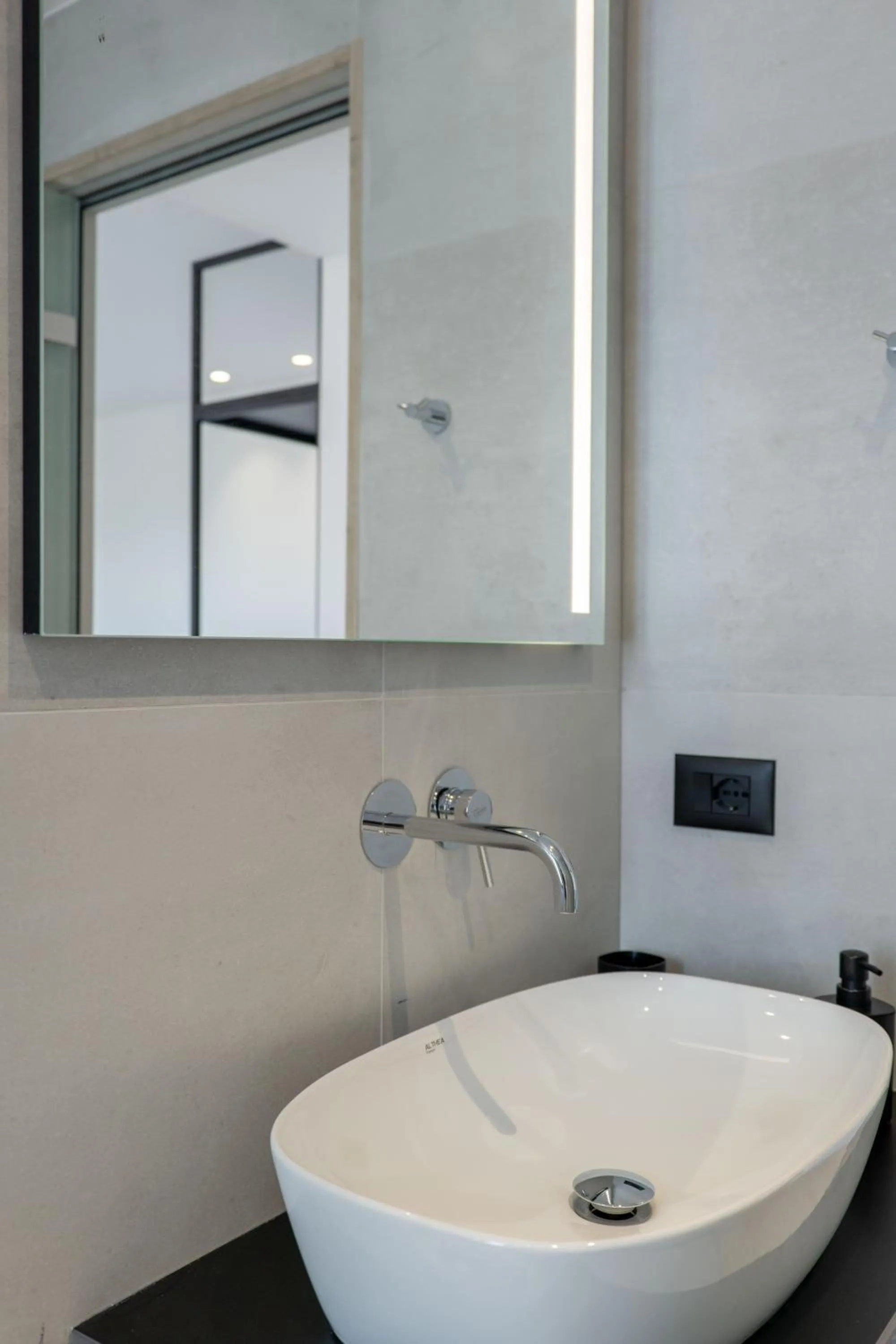 Bathroom in Arrei Hotel