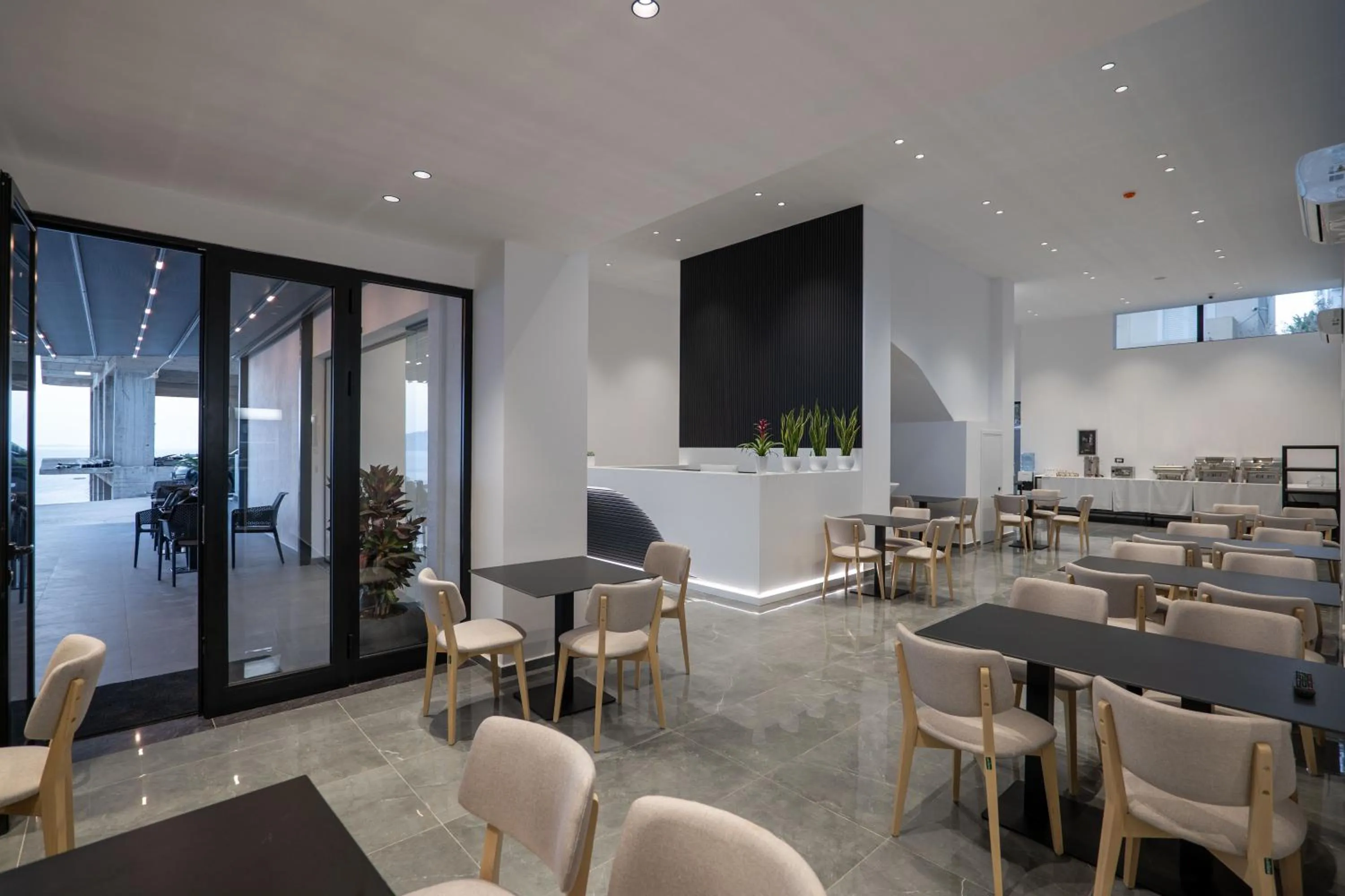 Breakfast in Arrei Hotel