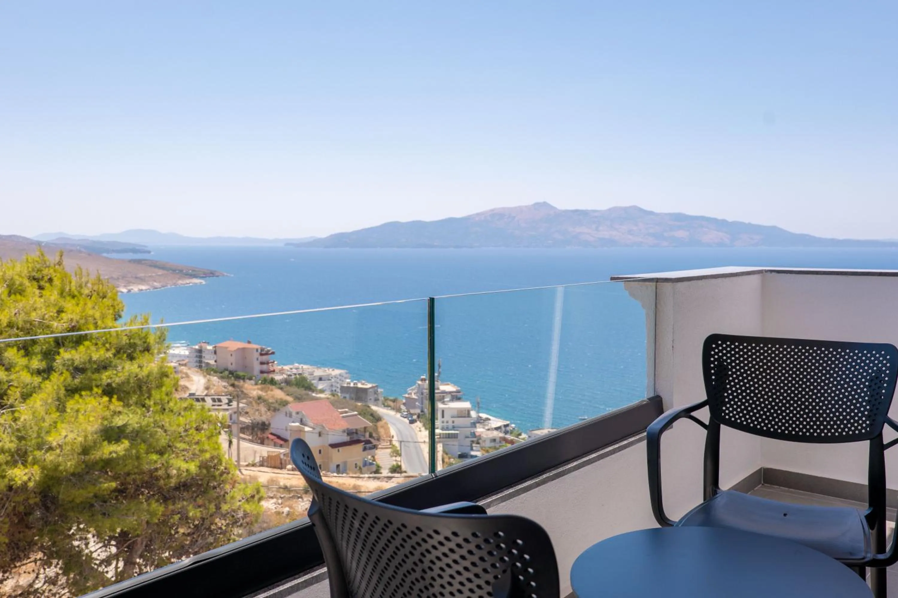 Balcony/Terrace in Arrei Hotel