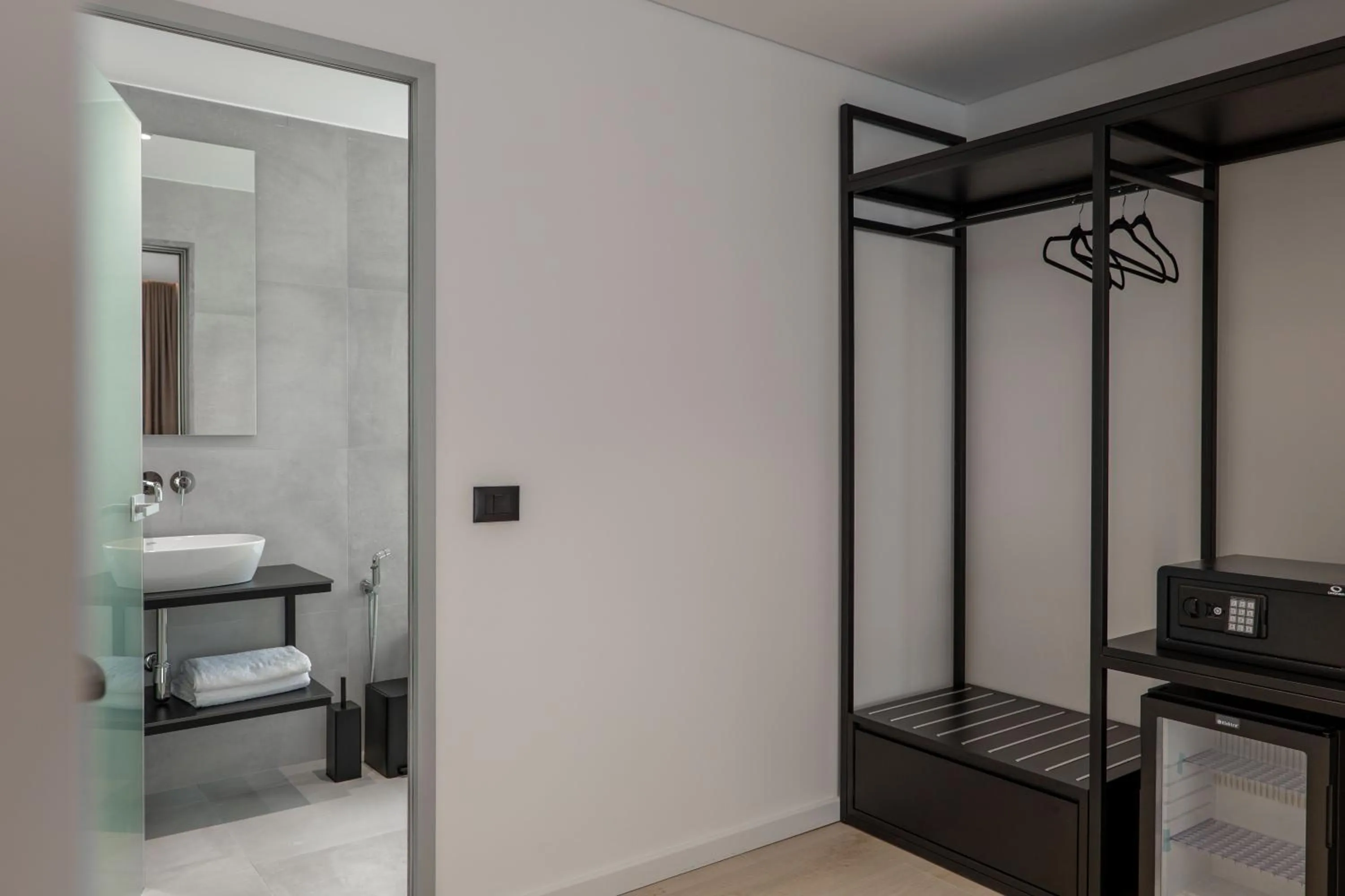 Bathroom in Arrei Hotel