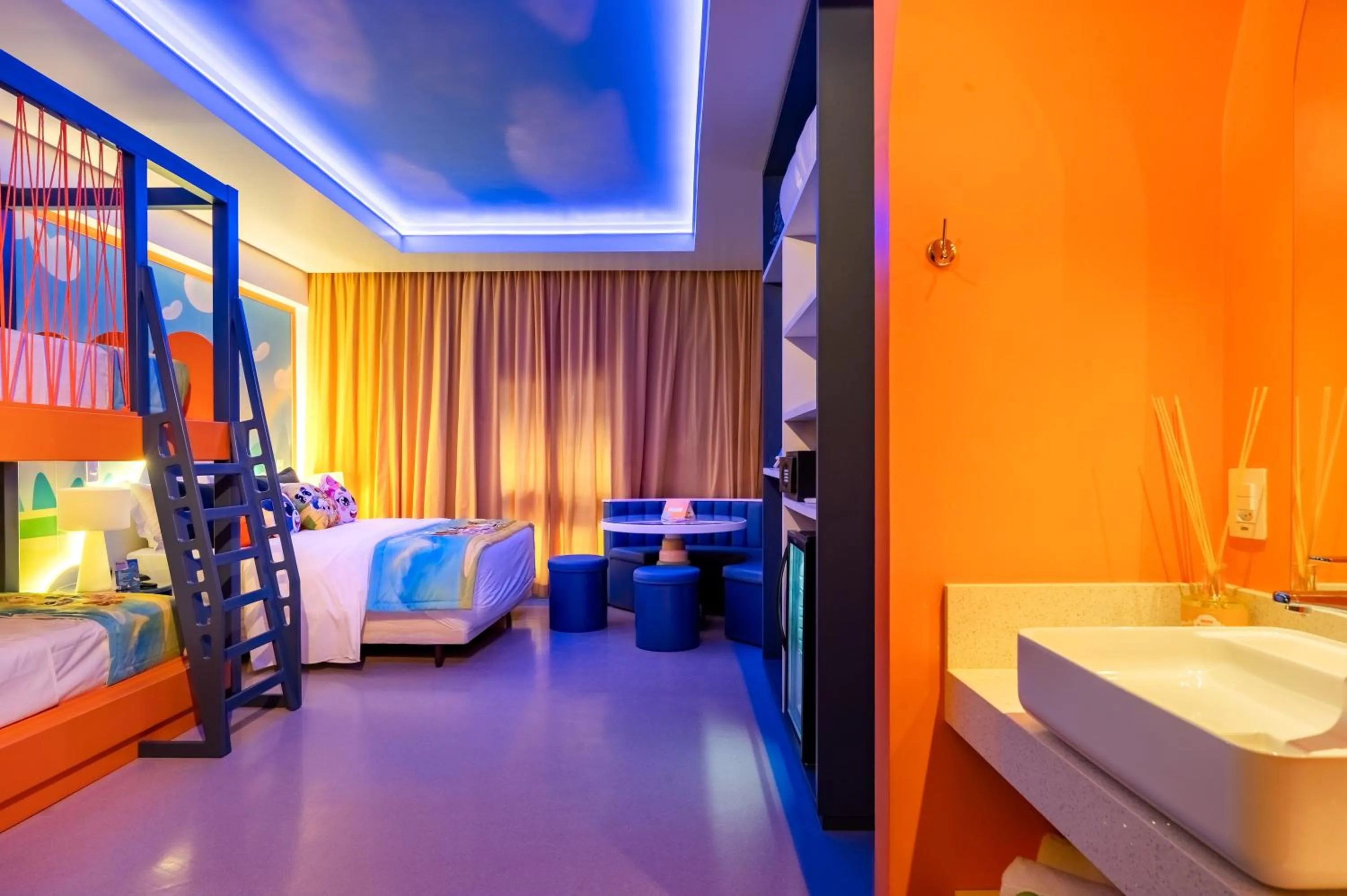 Bed in Mundo Criamigos Hotel Gramado