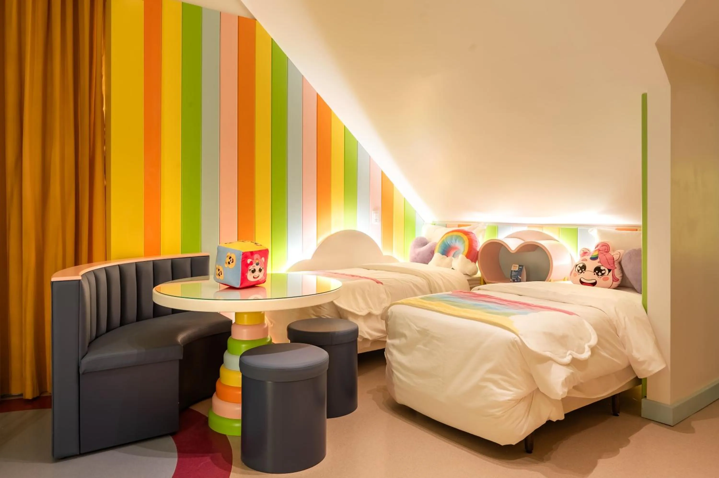 Bedroom, Bed in Mundo Criamigos Hotel Gramado