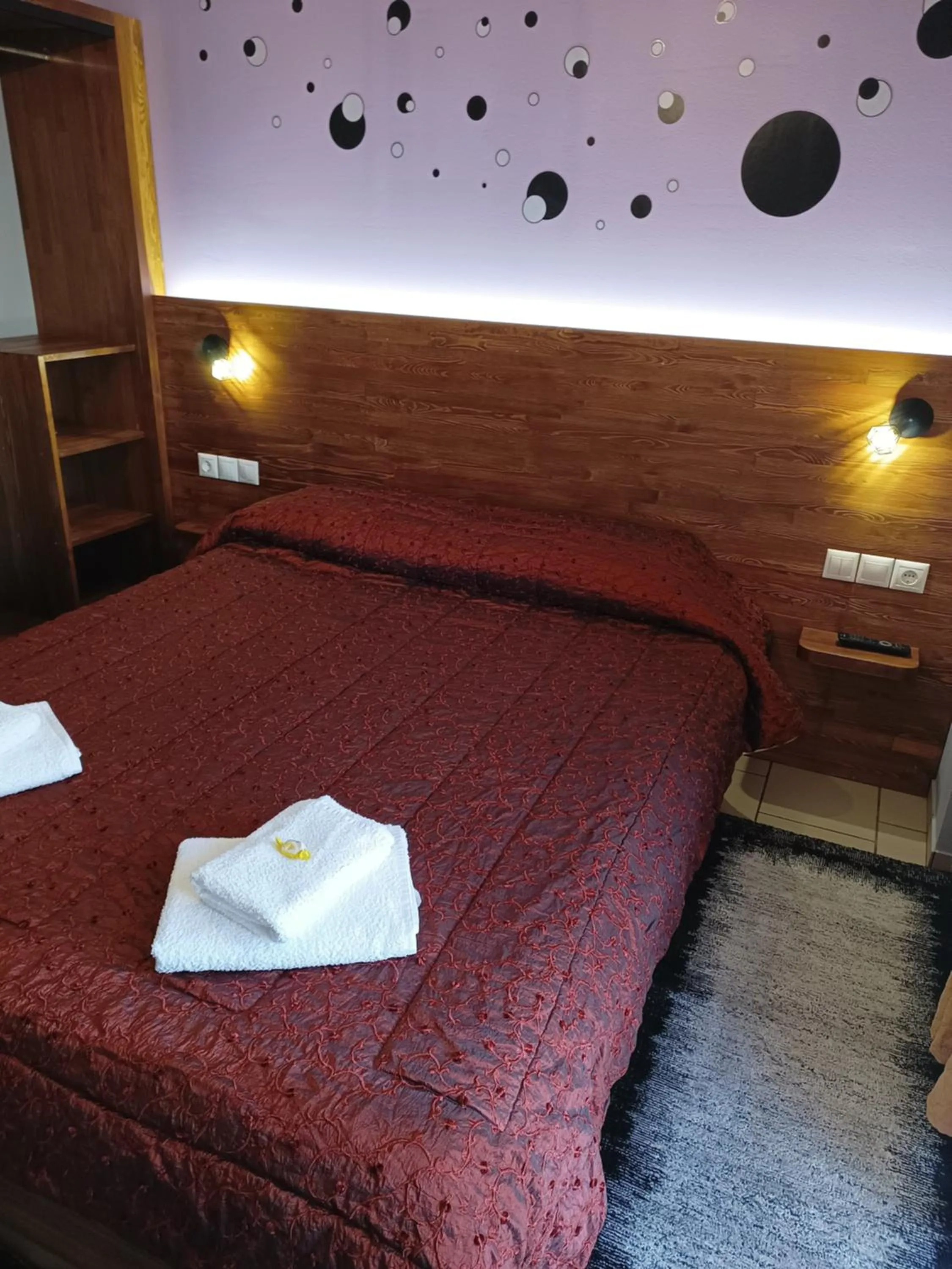 Bed in Xenonas Drimos