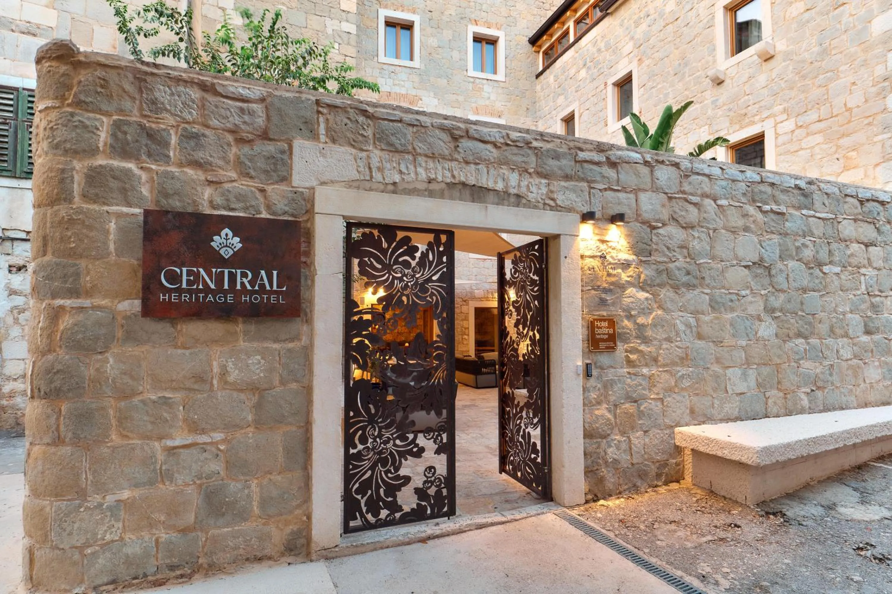 Facade/entrance in Central Heritage Hotel