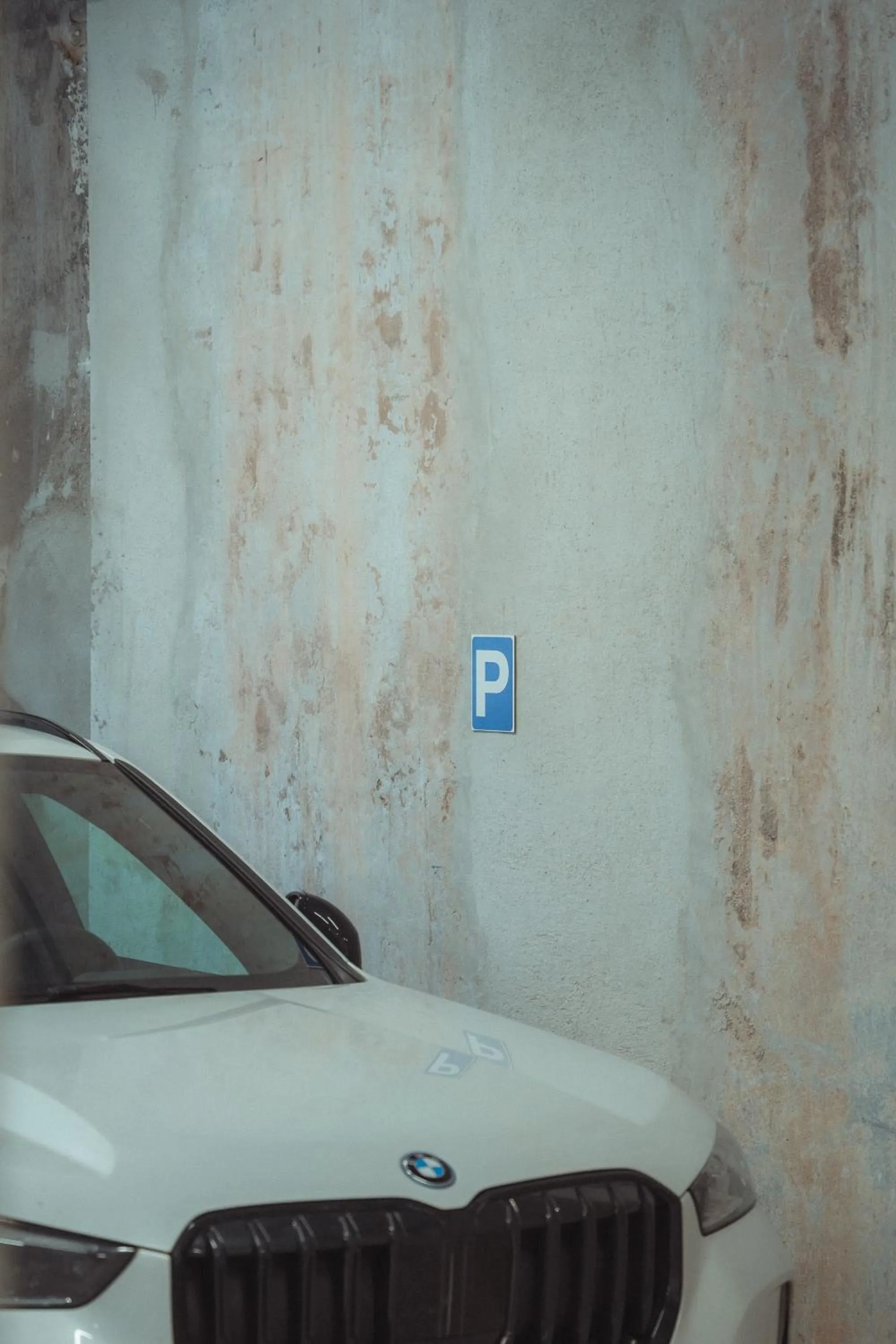 Parking in La Maison Gaïa Hôtel & Spa