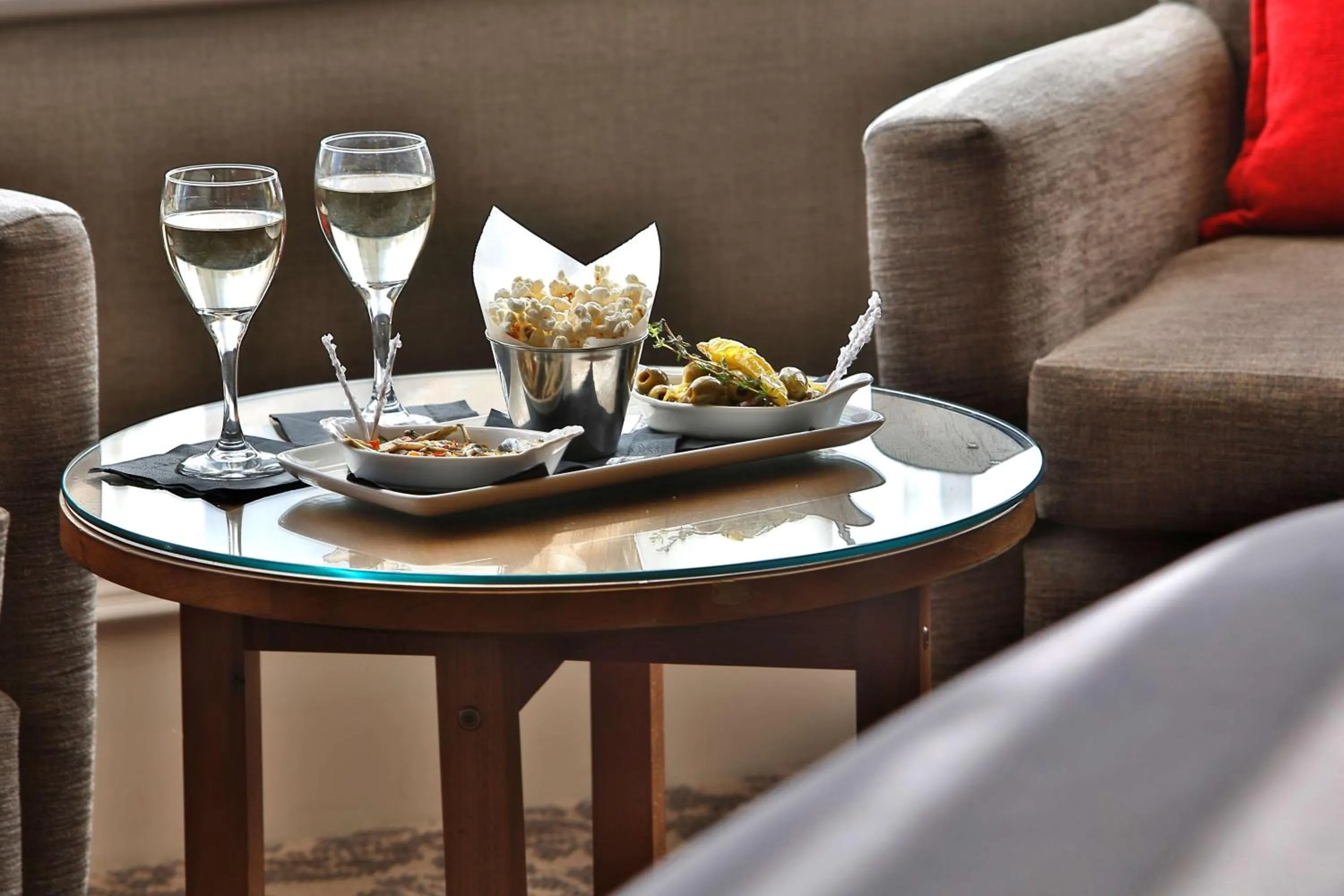 Lounge or bar in Best Western Motherwell Centre Moorings Hotel