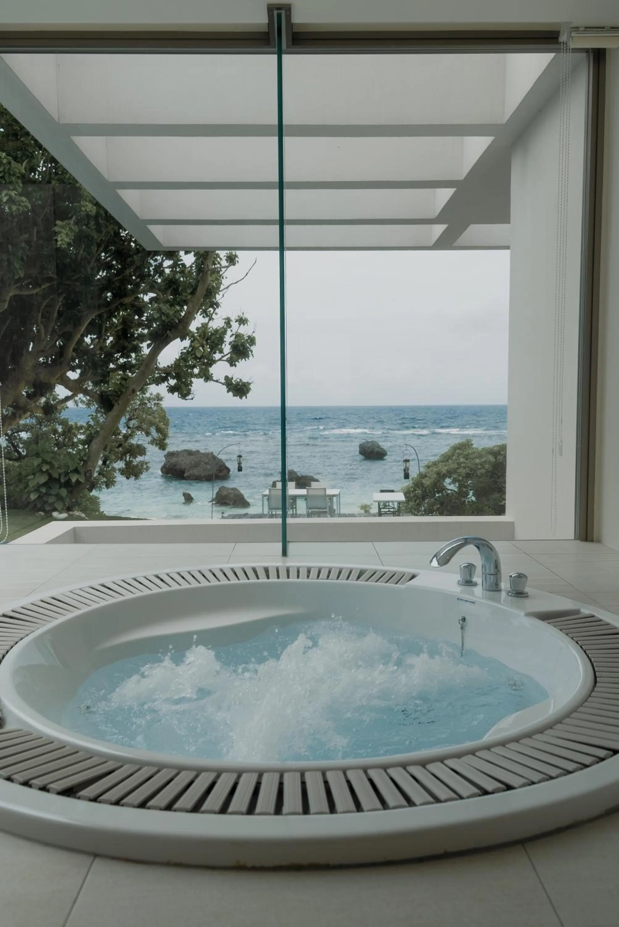 Bathroom in THE PANALI