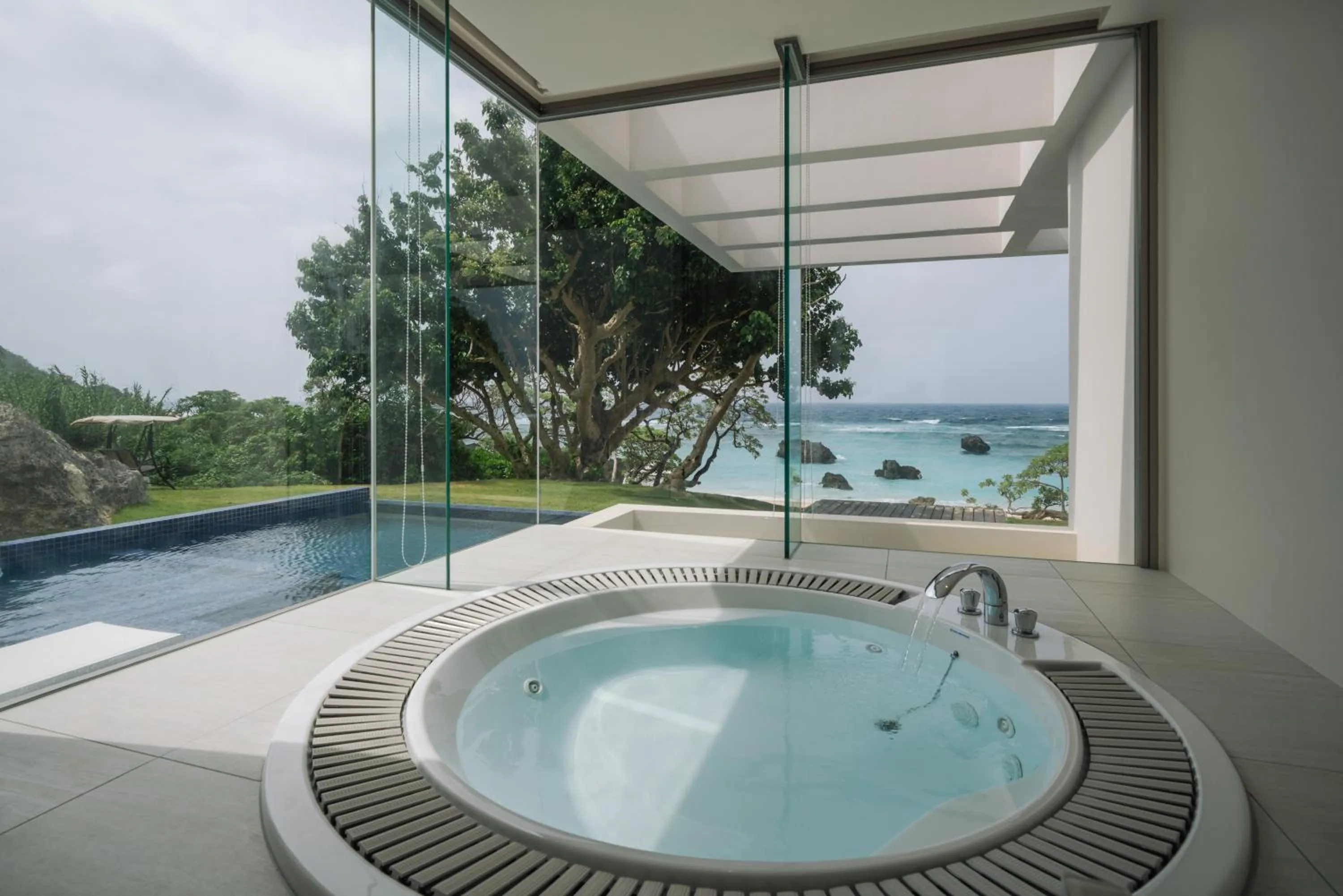 Bathroom in THE PANALI