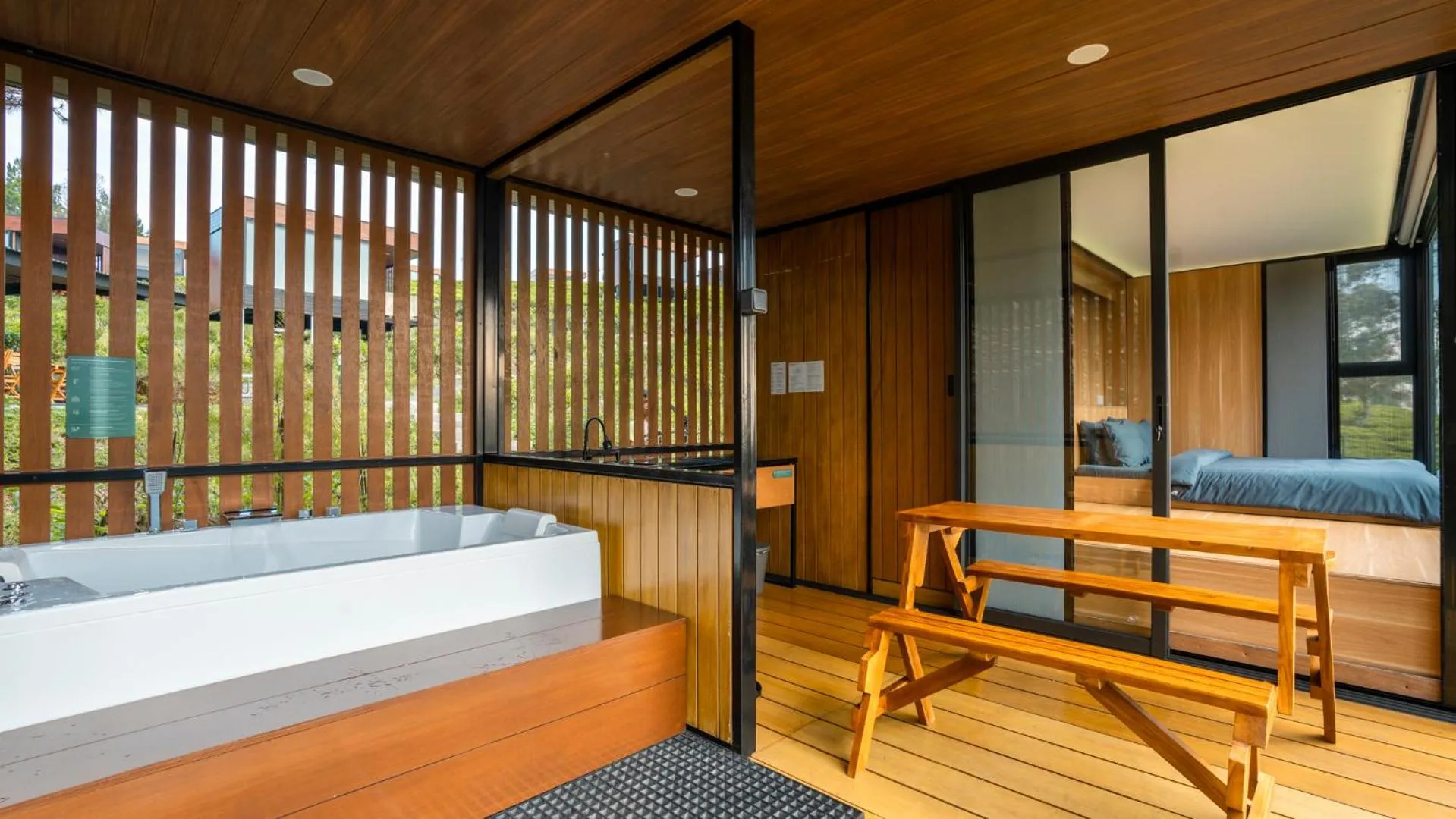 Hot Tub, Bed in Bobocabin Sukawana, Bandung