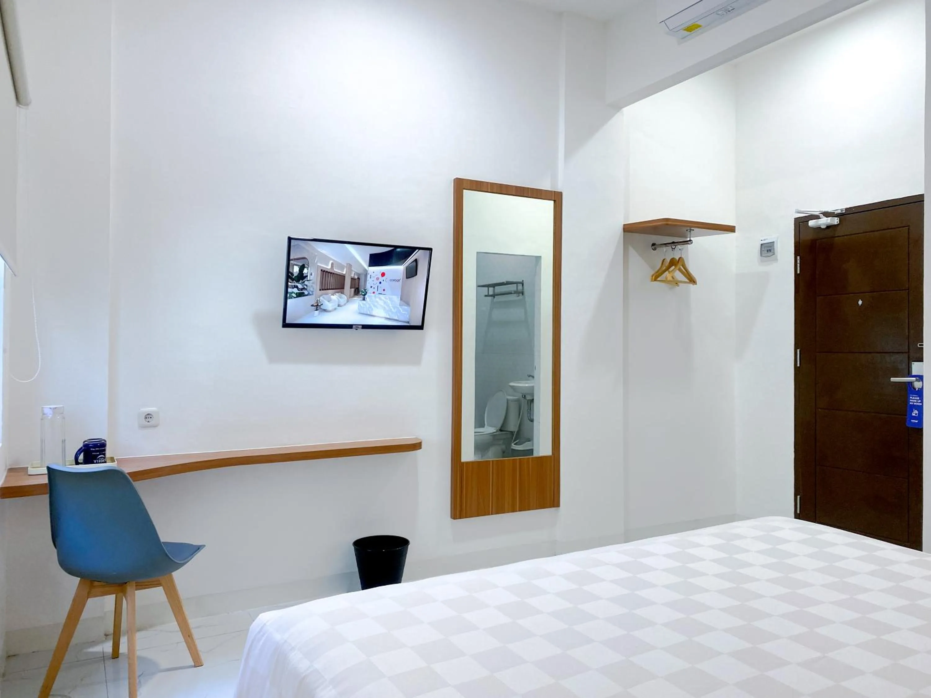 Bed in Cordex Hotel Marelan Medan