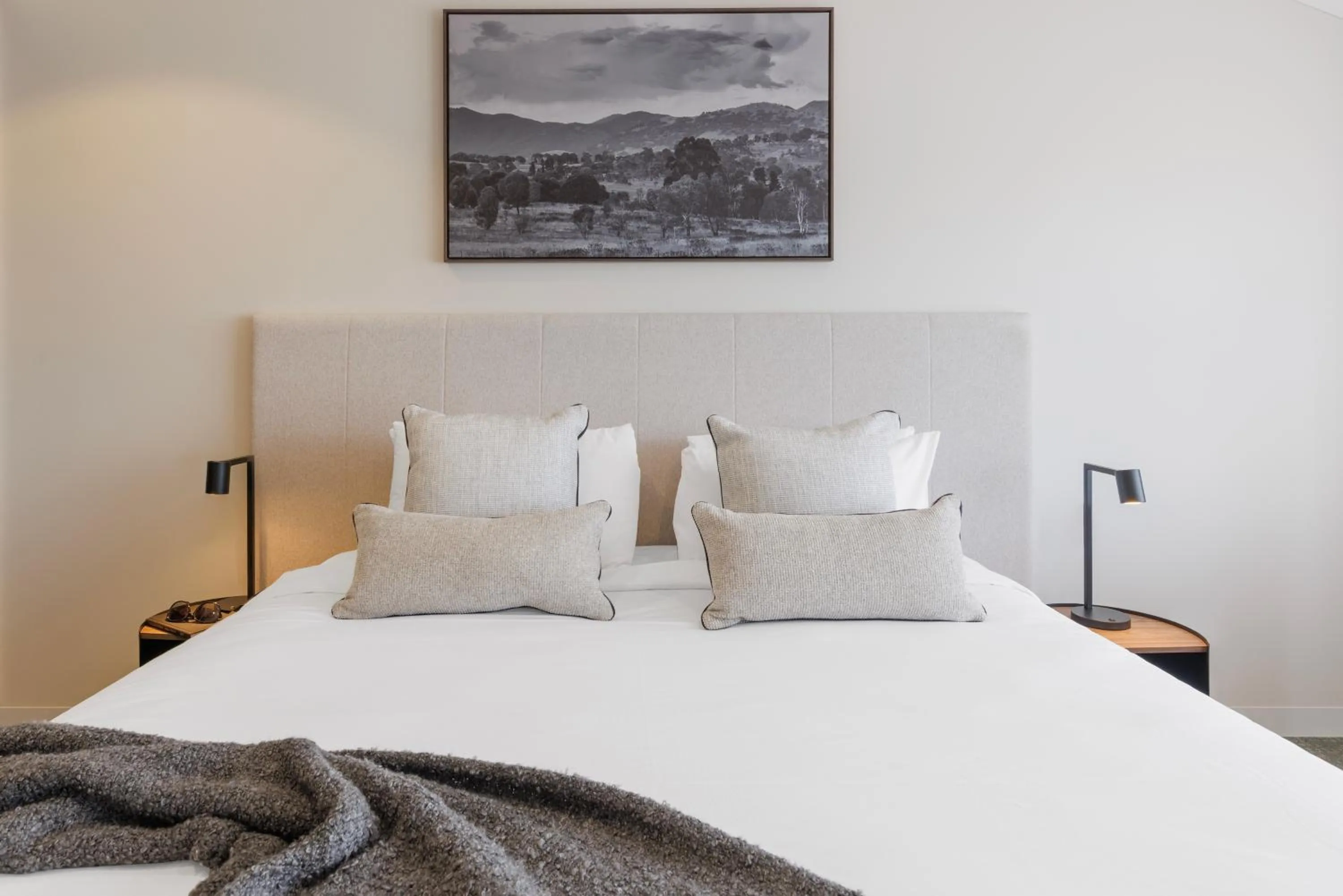 Bed in Punthill Tuggeranong