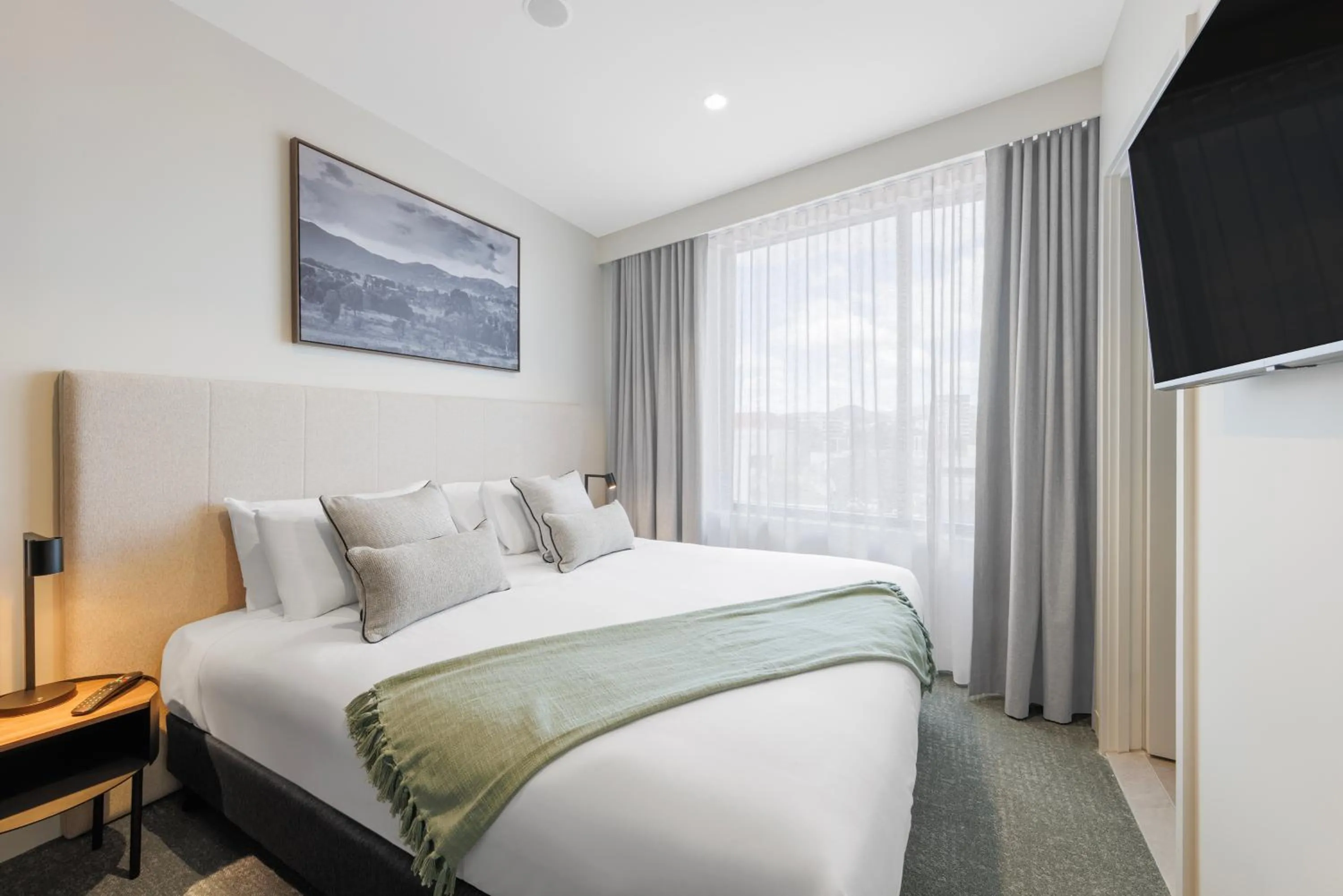 Bed in Punthill Tuggeranong