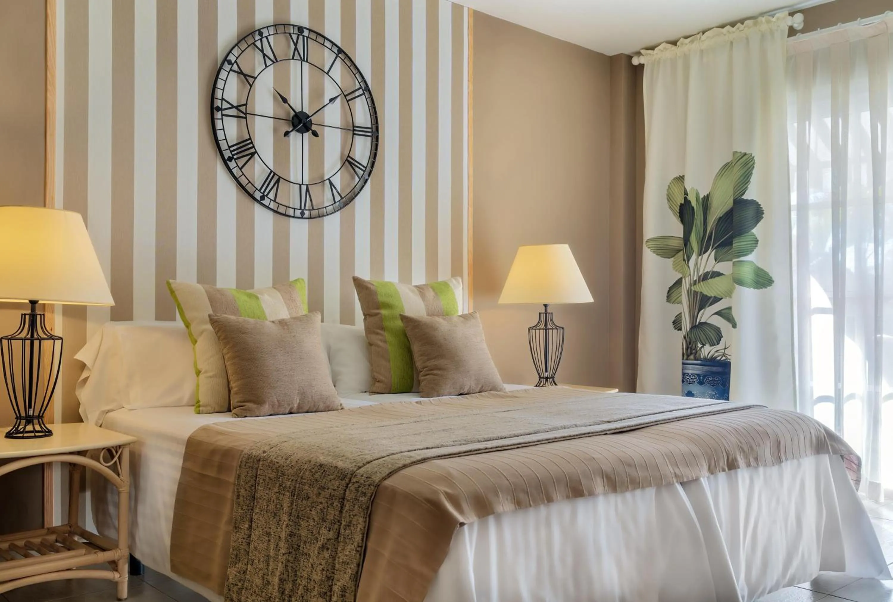 Photo of the whole room, Bed in Gran Oasis Resort