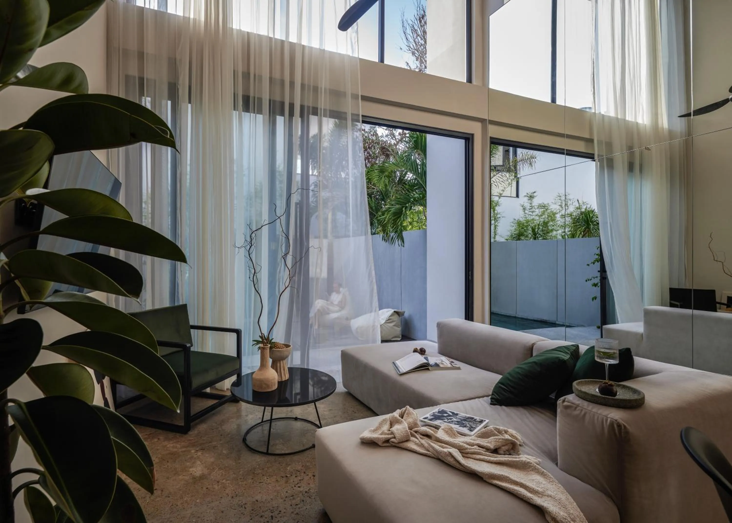 TV and multimedia in NEXA Townhouse Umalas Canggu