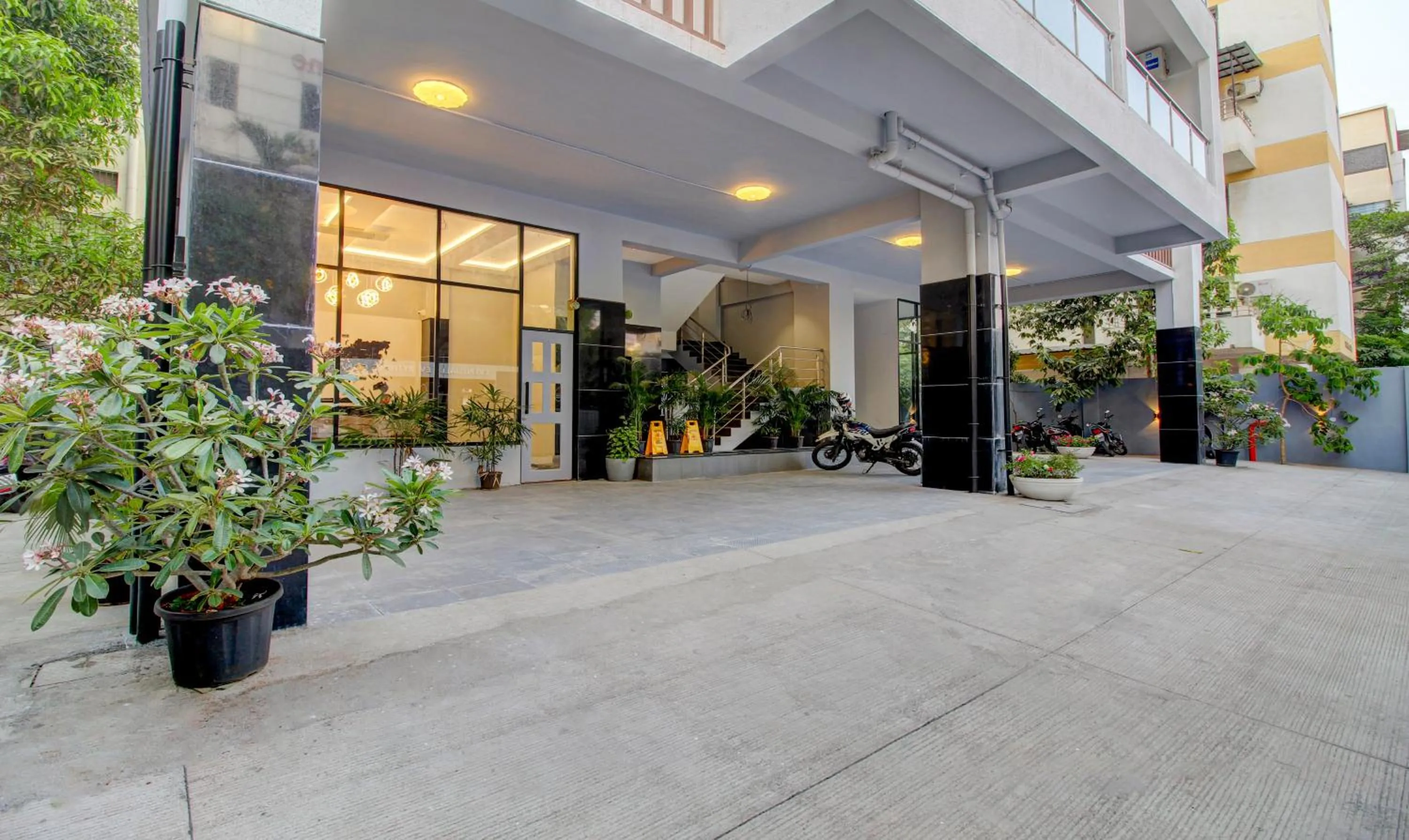 Facade/entrance in Comfort Inn Baner- Indian nationals only