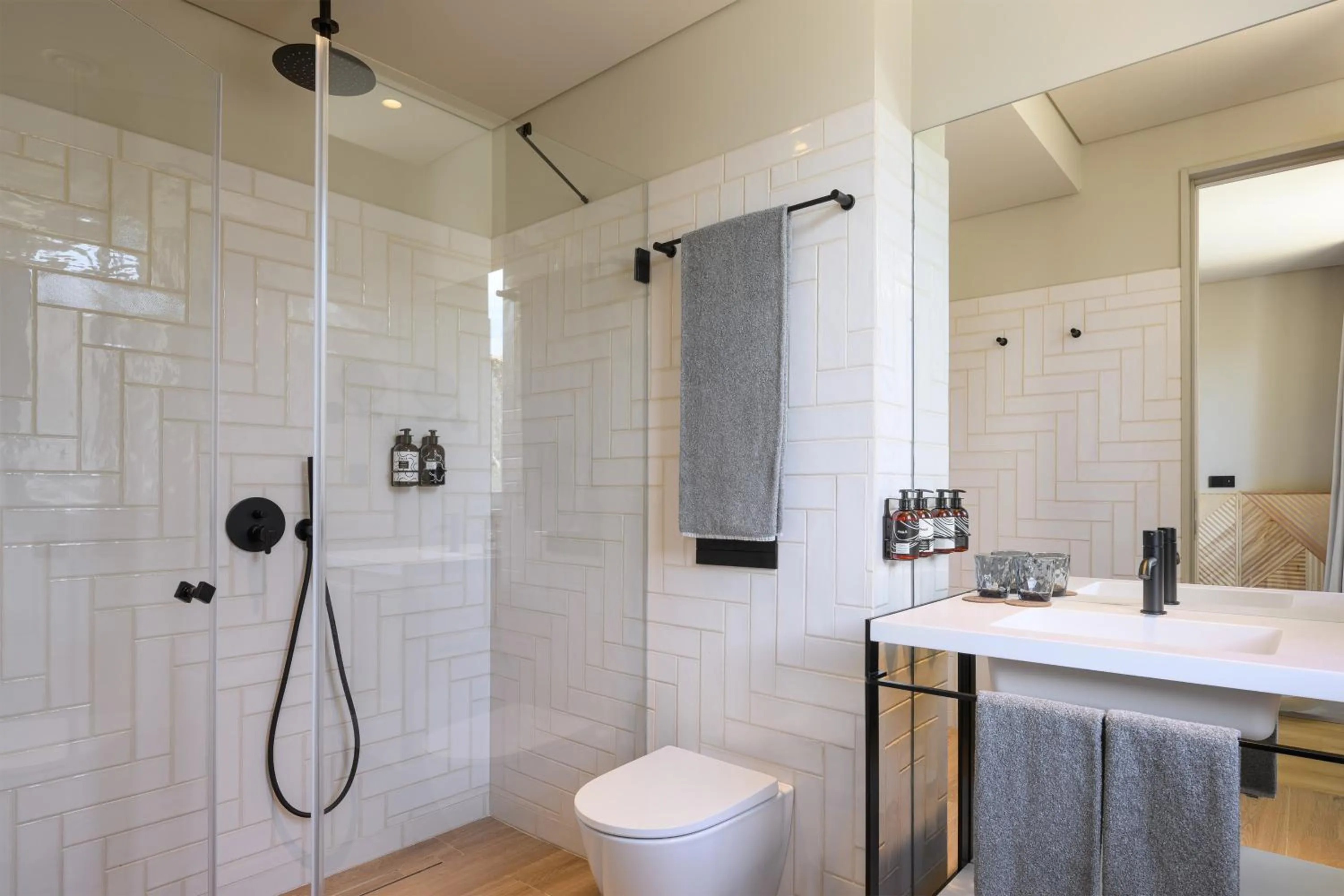 Shower in INNSiDE by Meliá Braga Centro