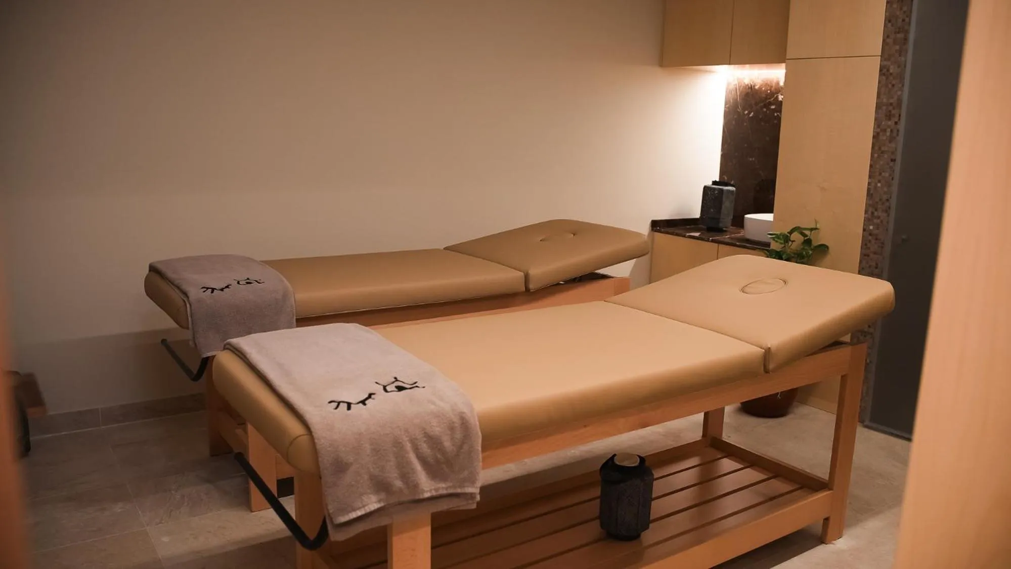 Massage in INNSiDE by Meliá Braga Centro