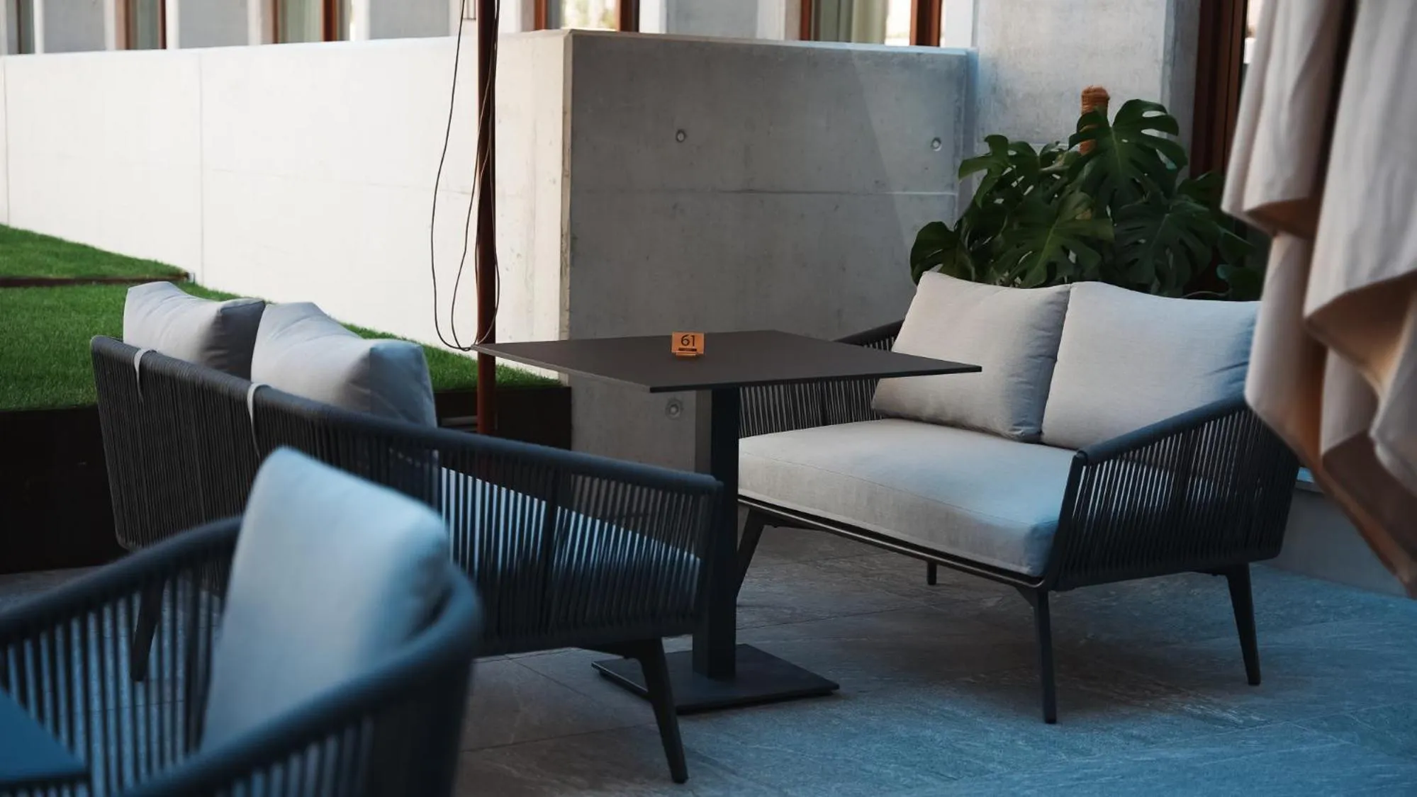 Living room in INNSiDE by Meliá Braga Centro