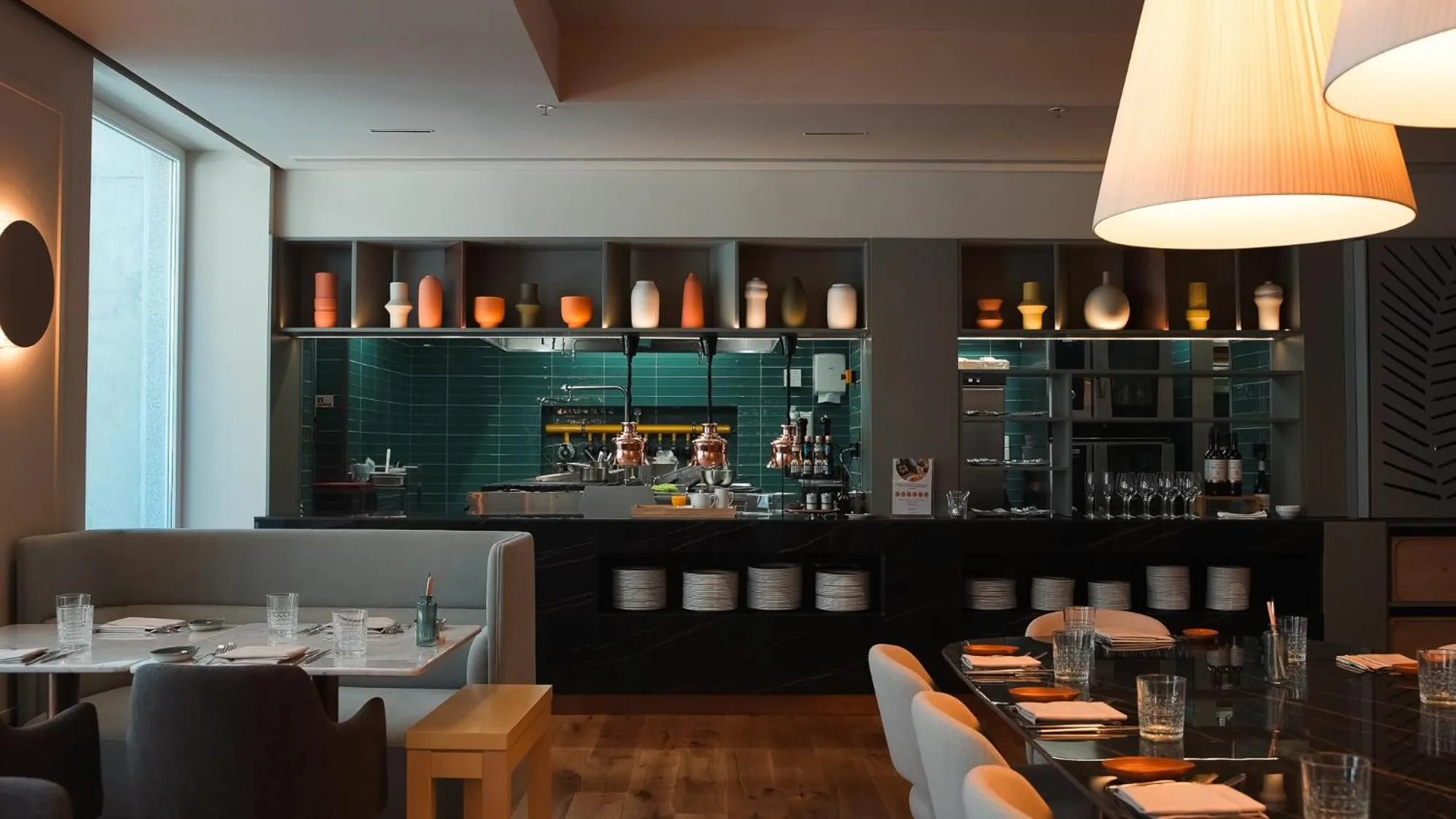 Restaurant/places to eat in INNSiDE by Meliá Braga Centro