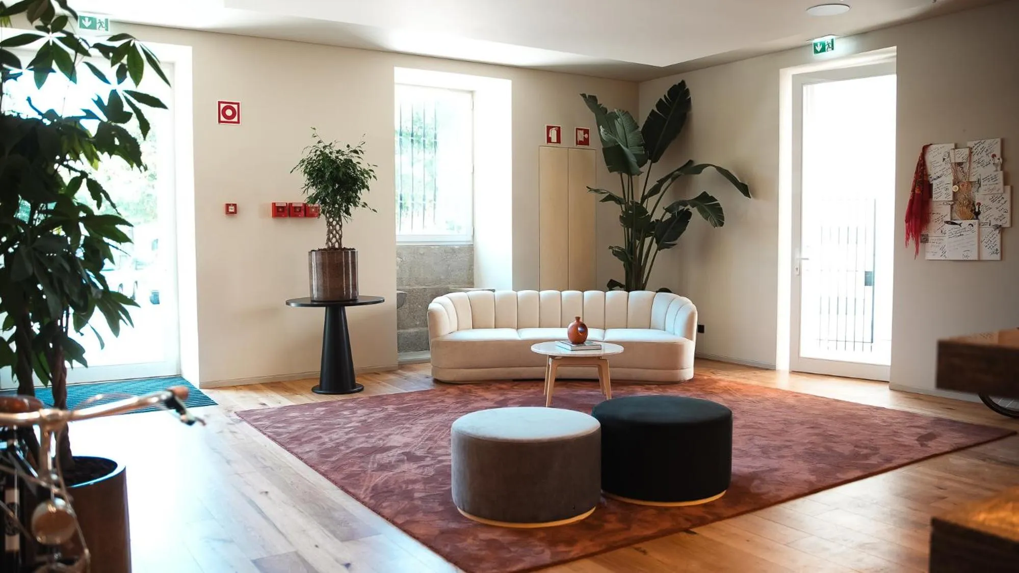 Living room in INNSiDE by Meliá Braga Centro