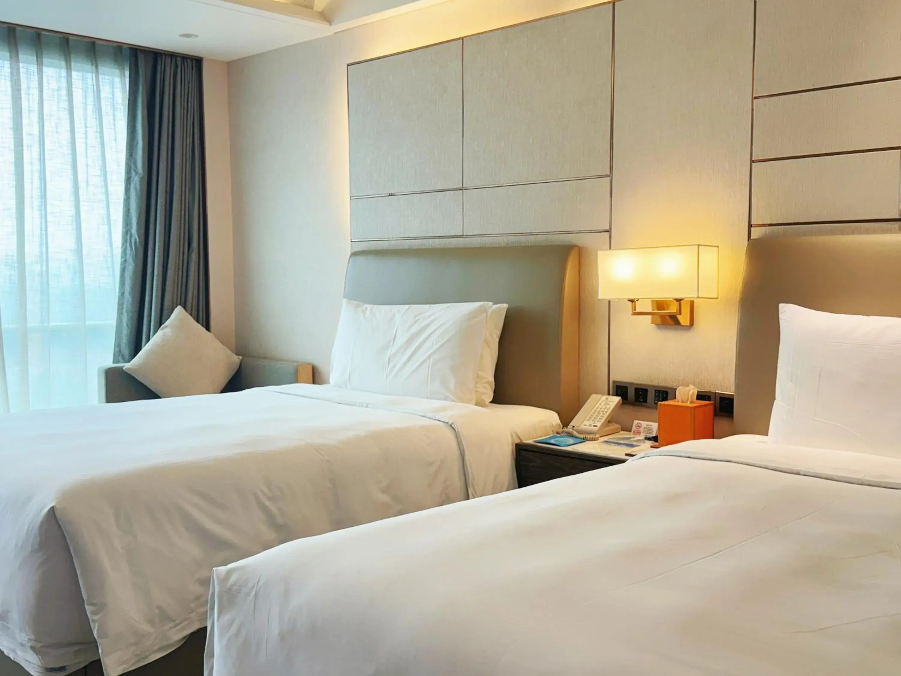 Twin Room with View in Beijing Xiamenair Jianianhua Hotel Twin Room with View in Beijing Xiamenair Jianianhua Hotel