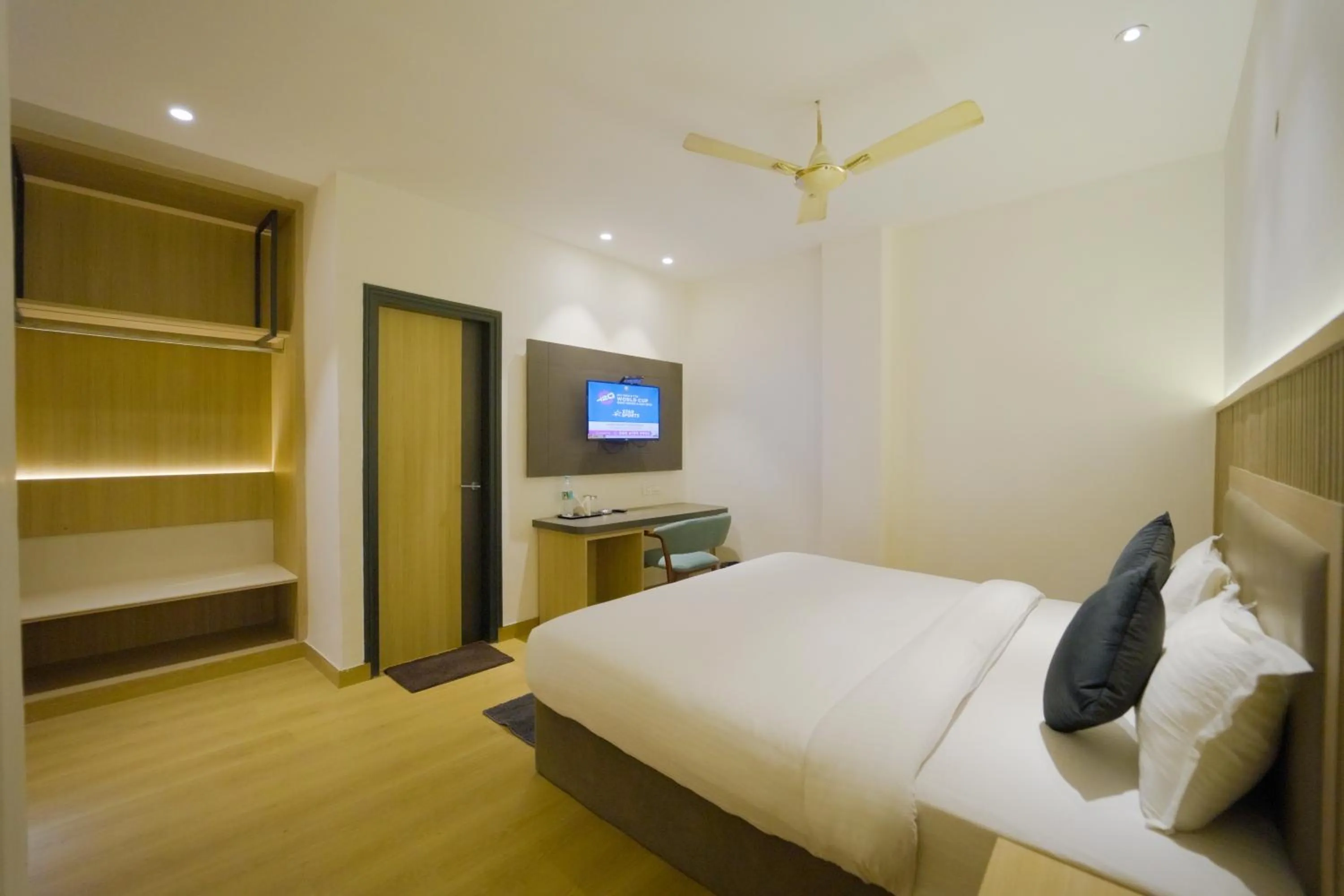 TV and multimedia, Bed in Pride Inn