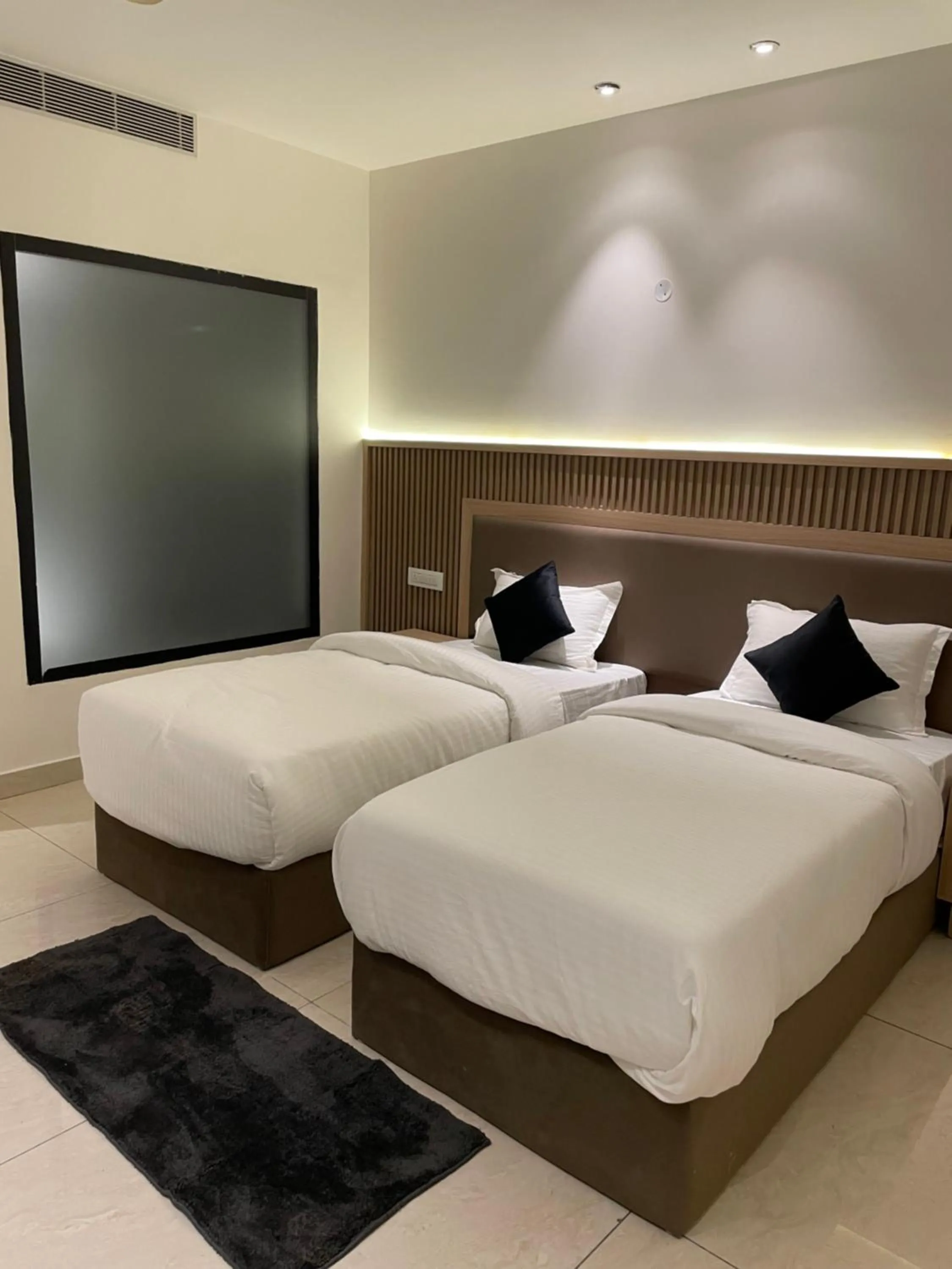 Bedroom, Bed in Pride Inn