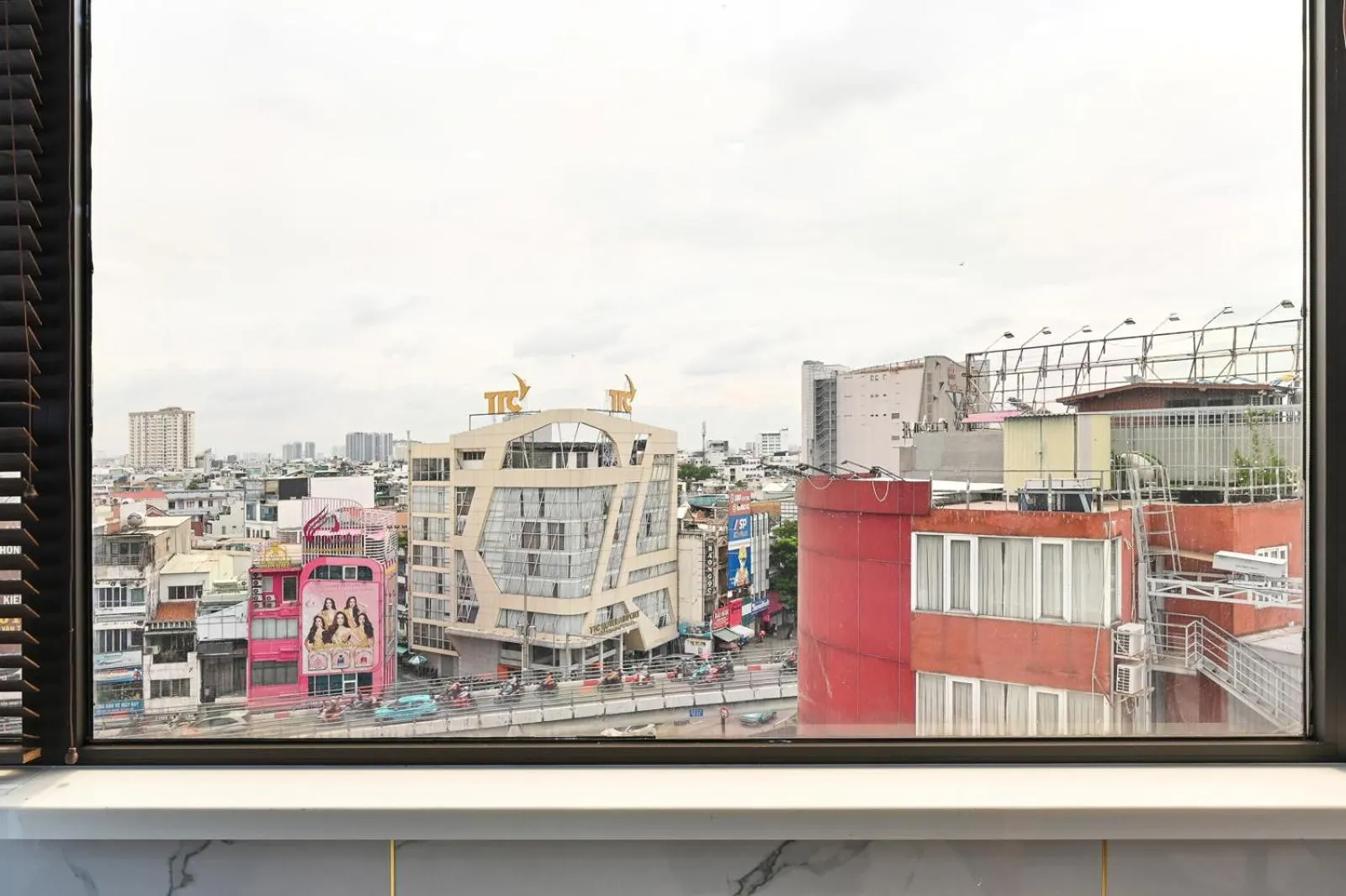 City view in Red Sun Airport Saigon Hotel