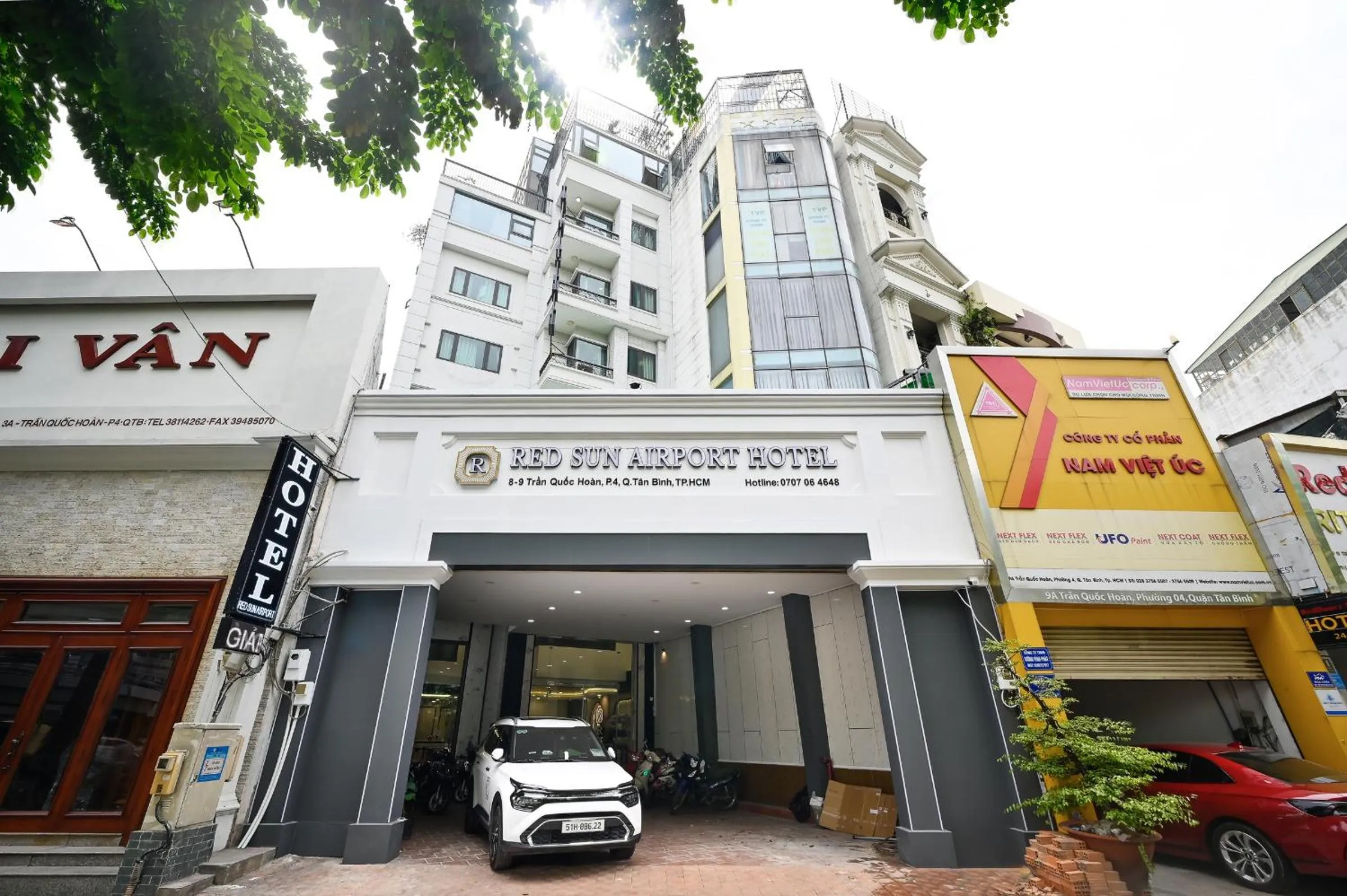 Property building in Red Sun Airport Saigon Hotel