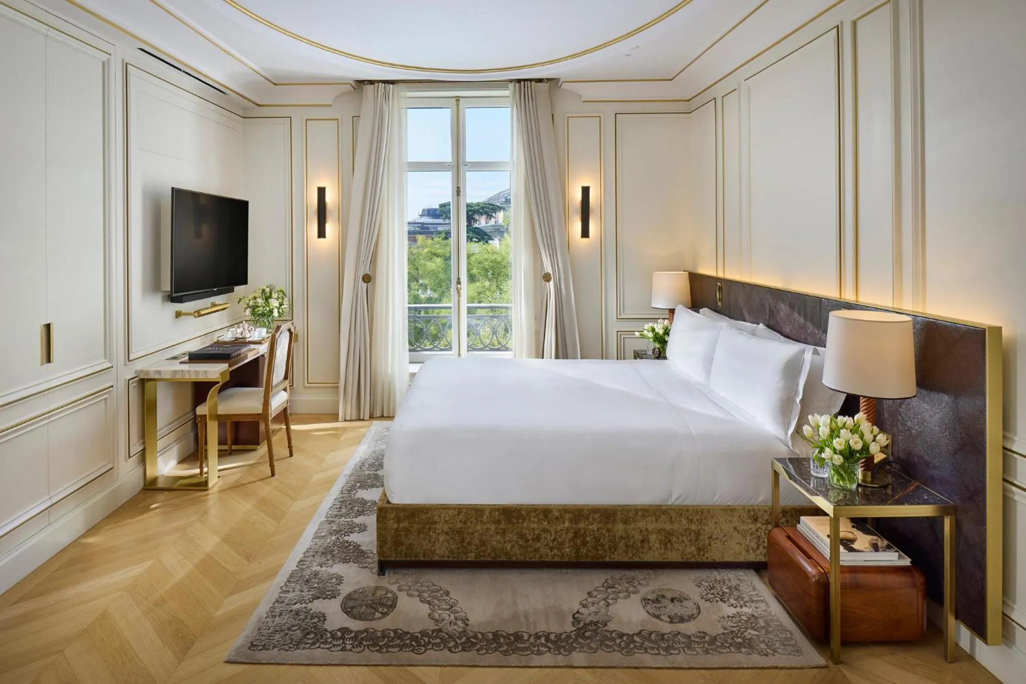Property building, Bed in Mandarin Oriental Ritz, Madrid