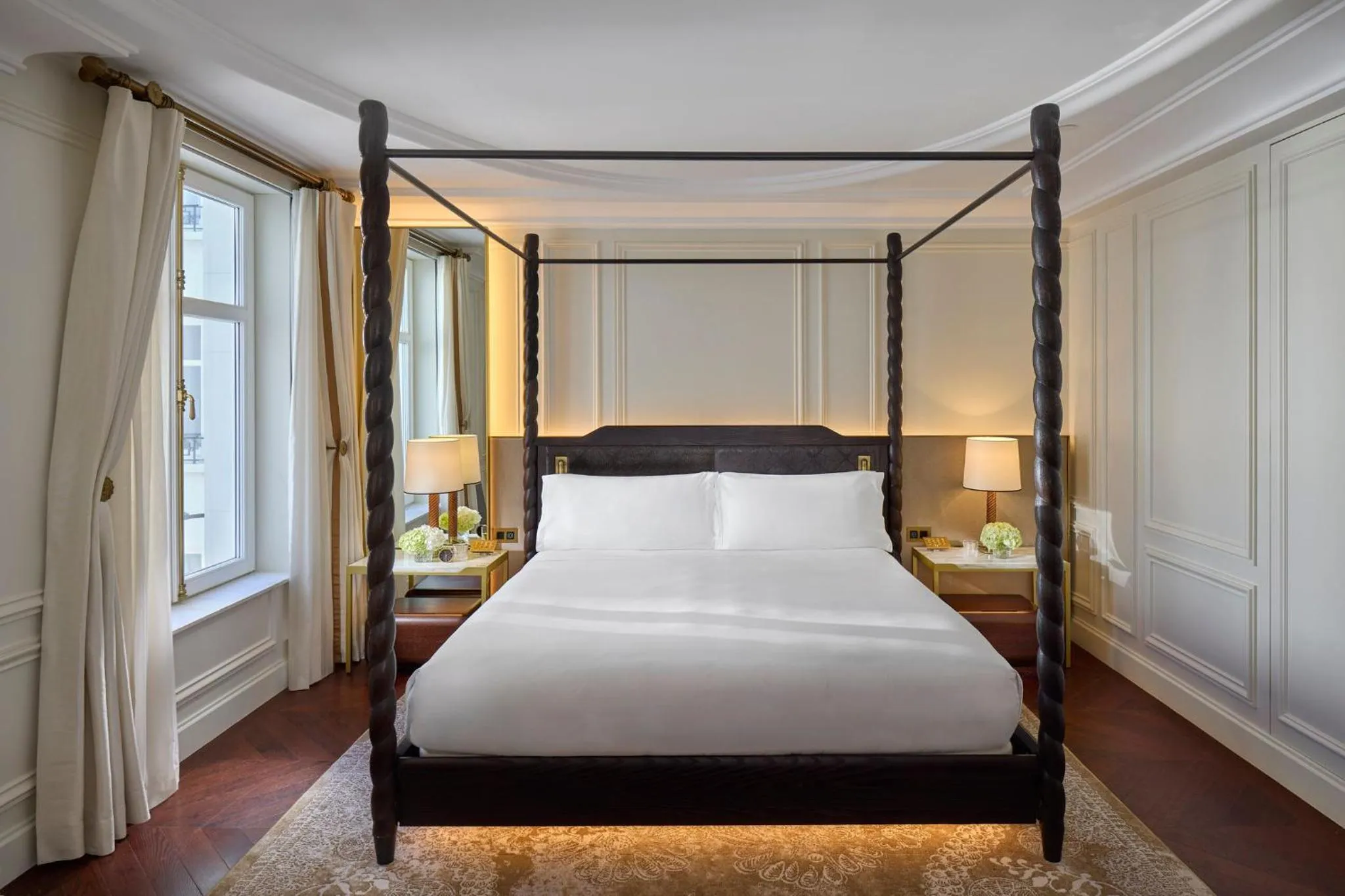 Photo of the whole room, Bed in Mandarin Oriental Ritz, Madrid