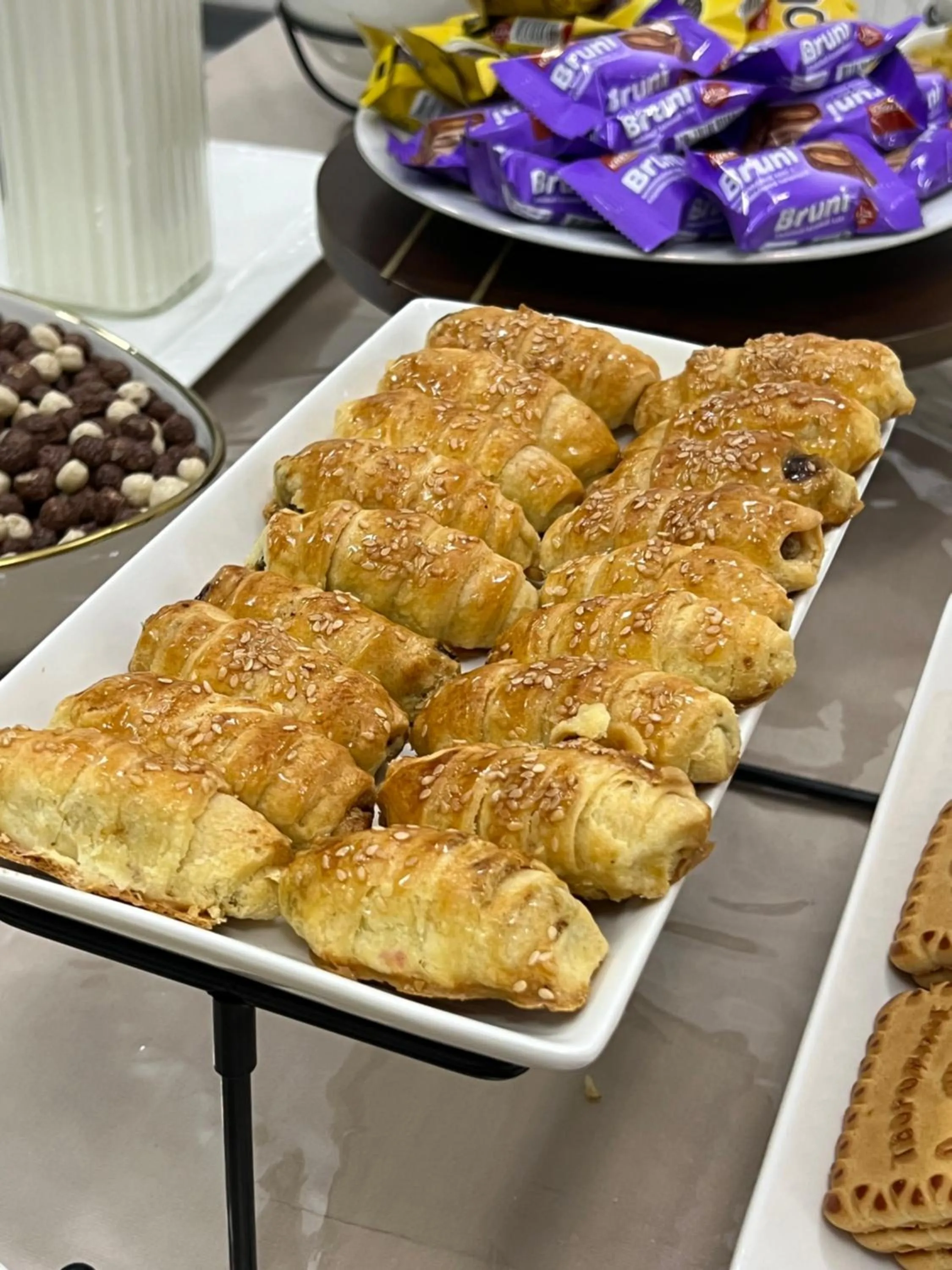 Restaurant/places to eat in DSF GARDEN HOTEL