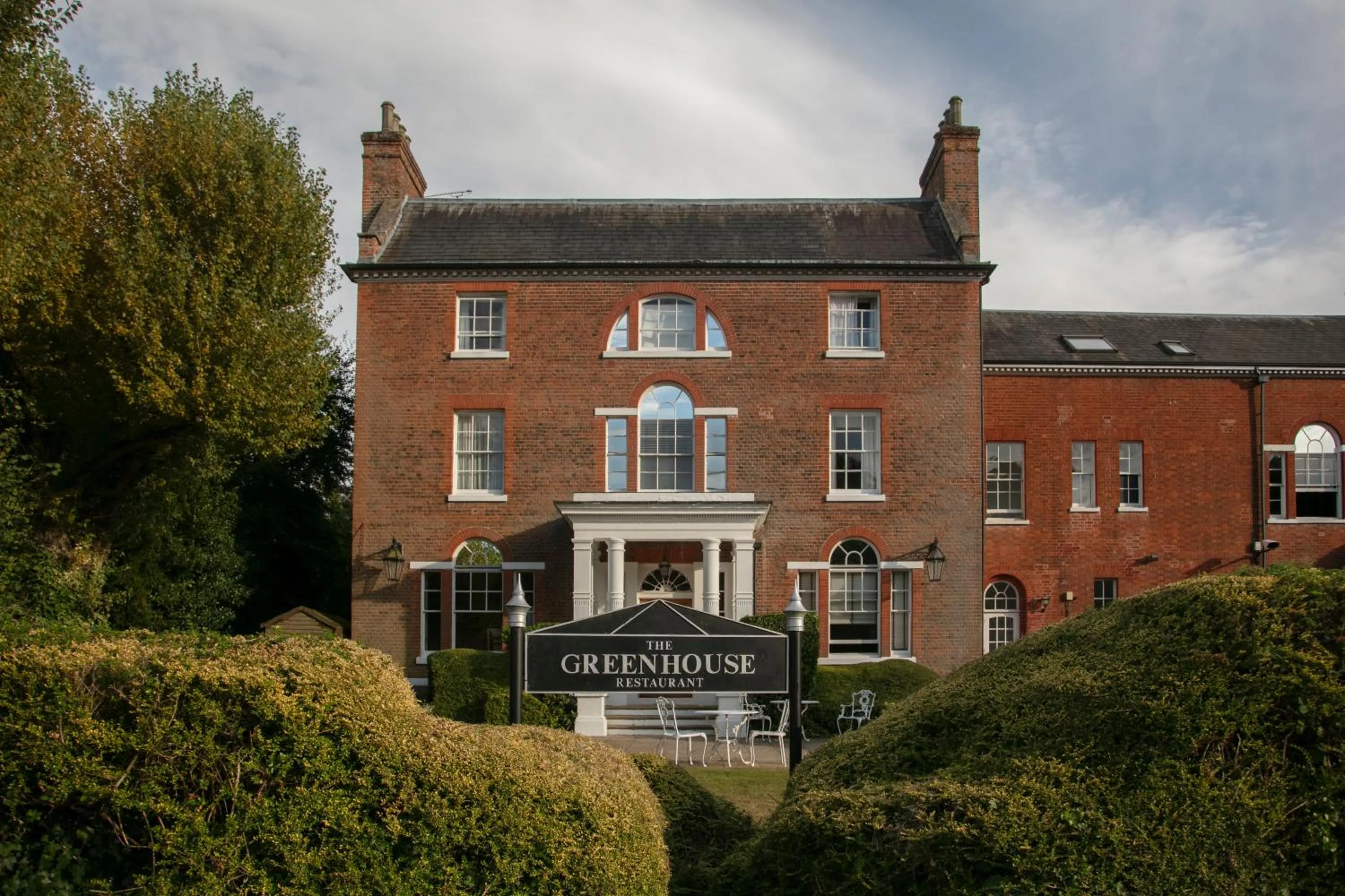 Property building in Moore Place Hotel, BW Signature Collection