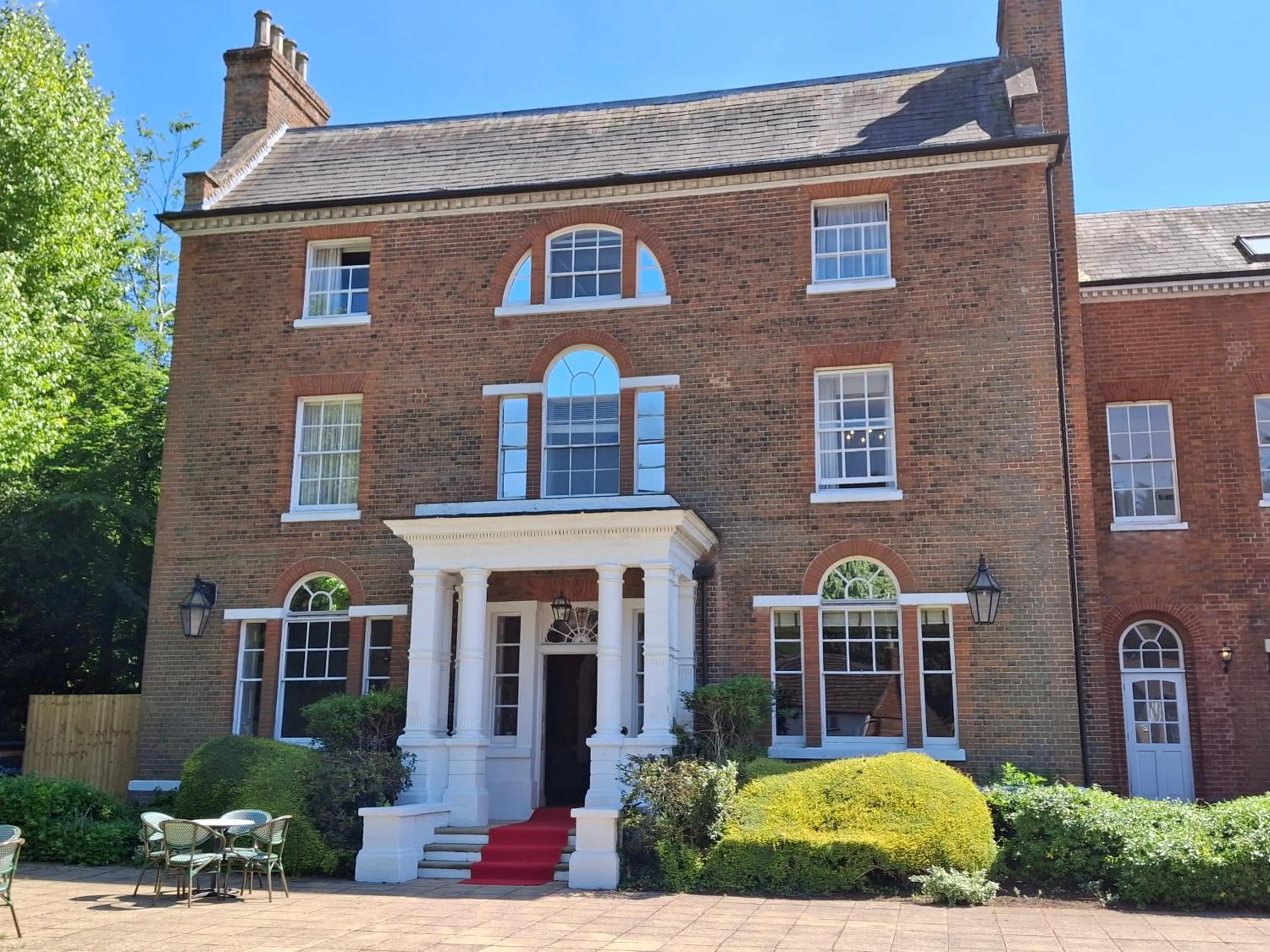 Property building in Moore Place Hotel, BW Signature Collection
