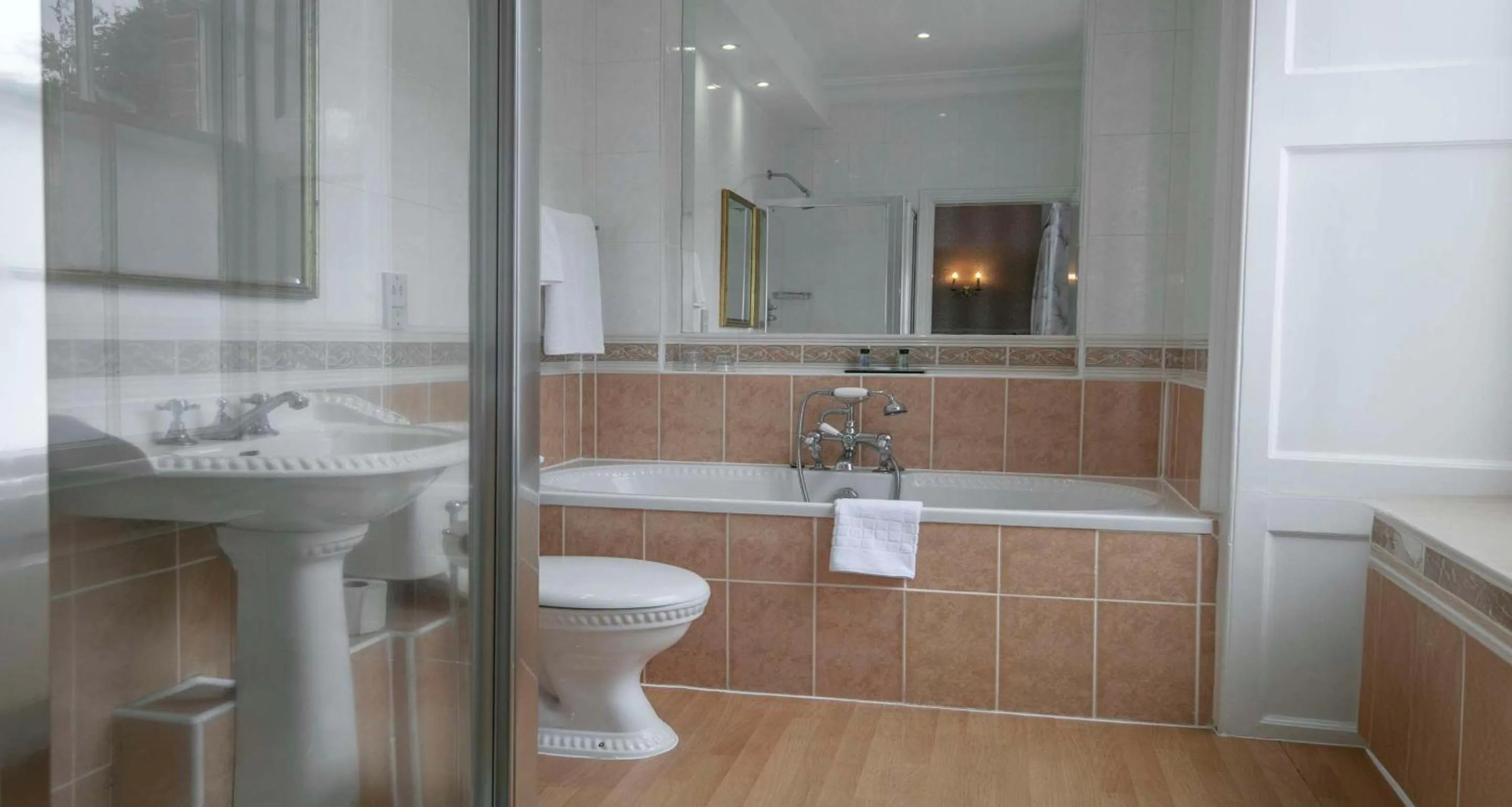 Bedroom in Moore Place Hotel, BW Signature Collection