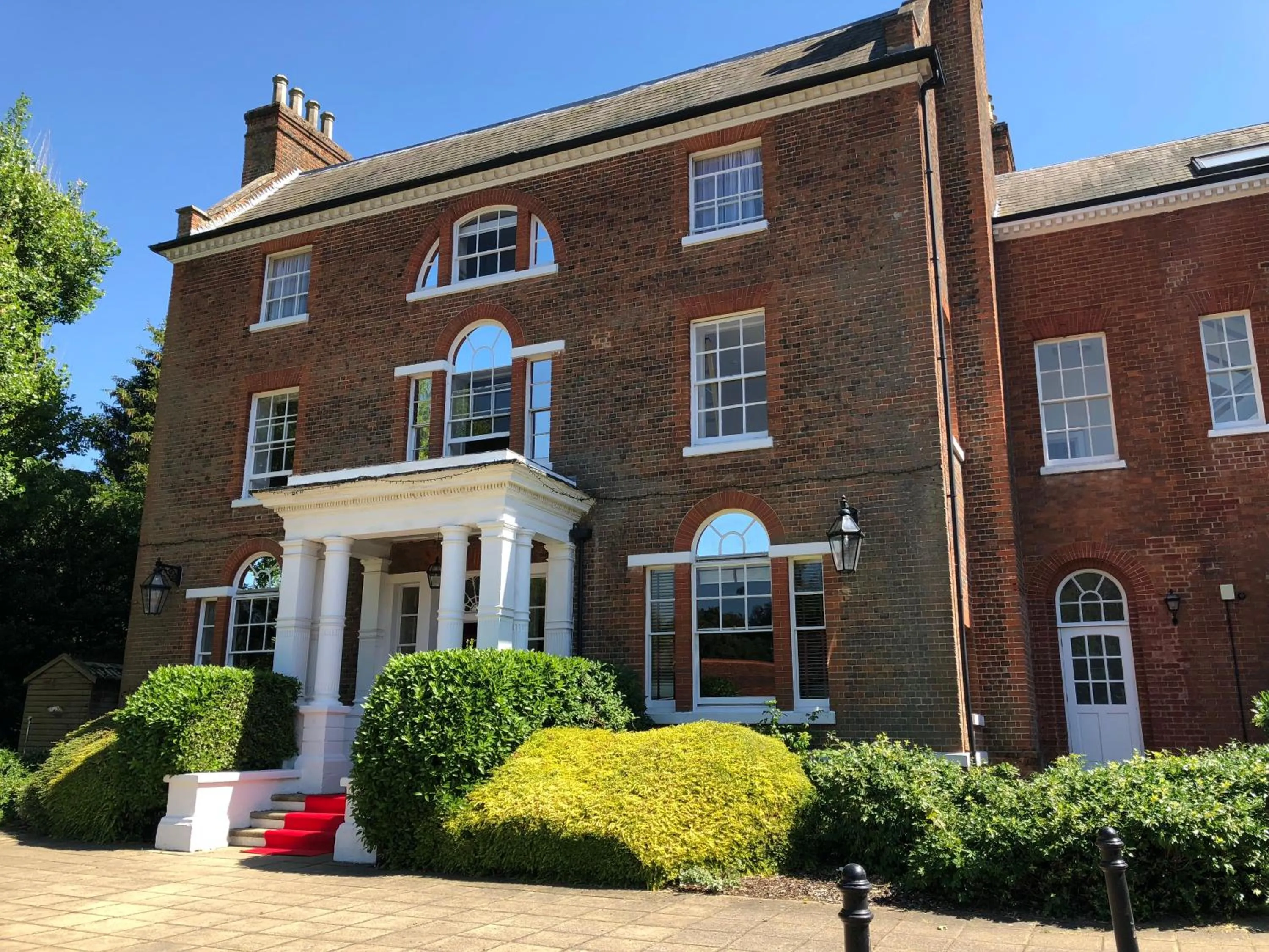 Property building in Moore Place Hotel, BW Signature Collection