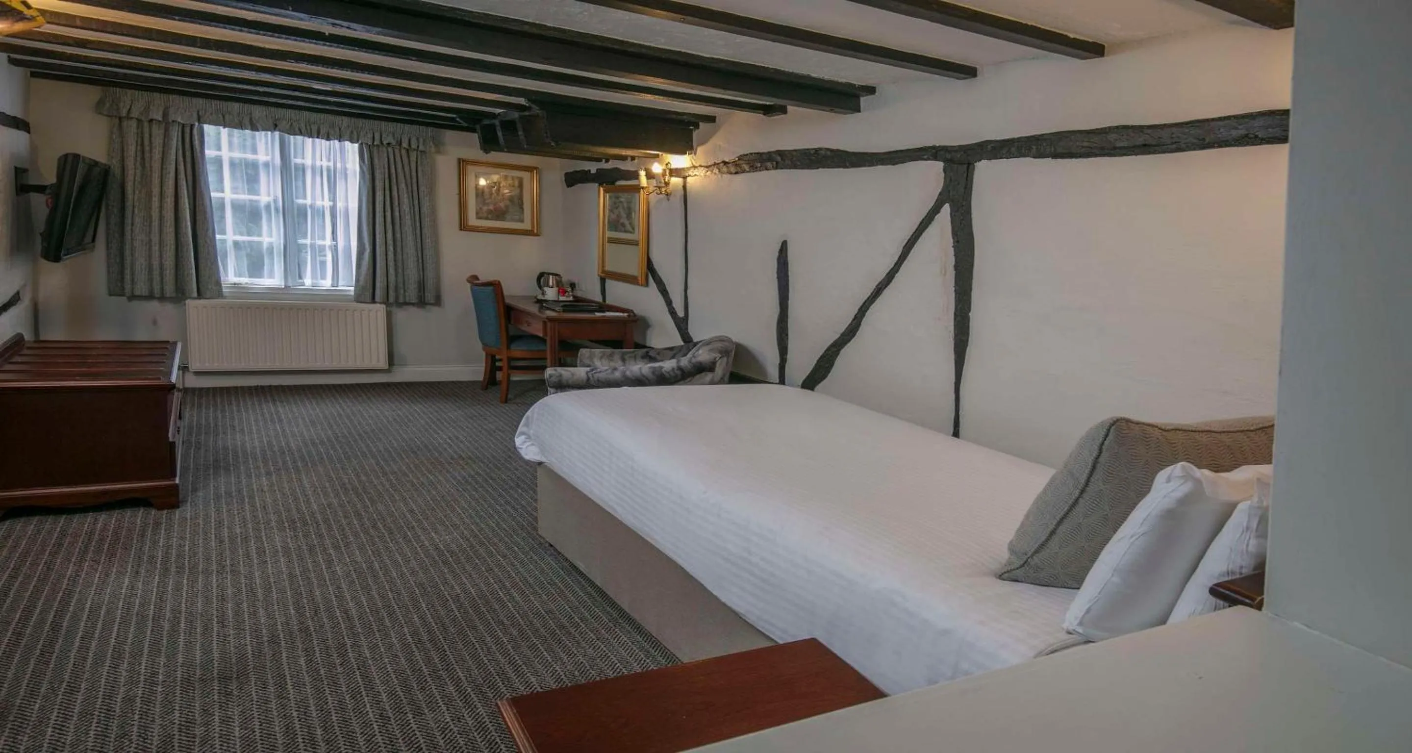 Bedroom, Bed in Moore Place Hotel, BW Signature Collection