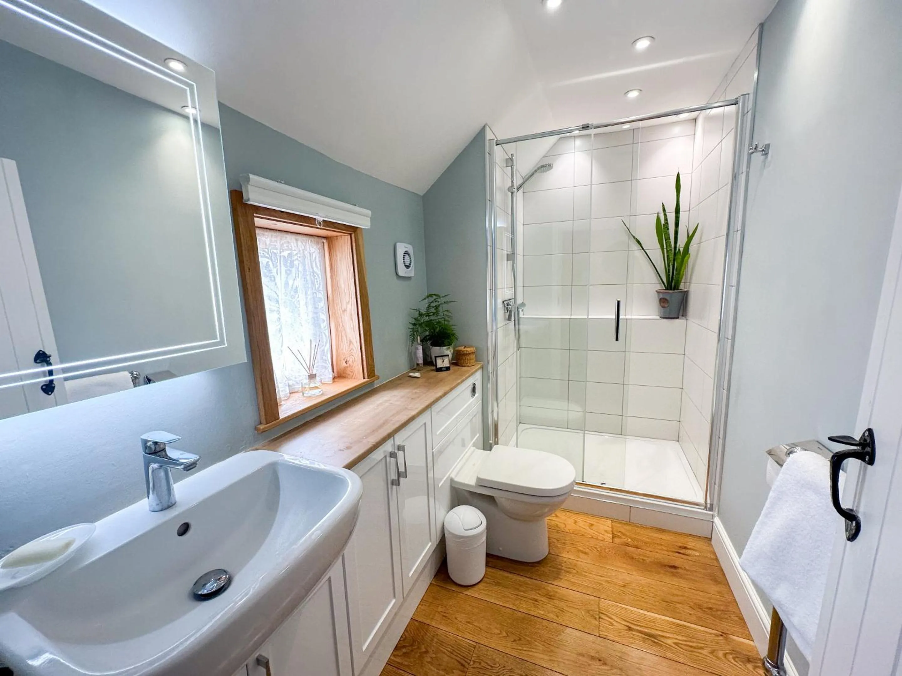 Bathroom in The Globe House