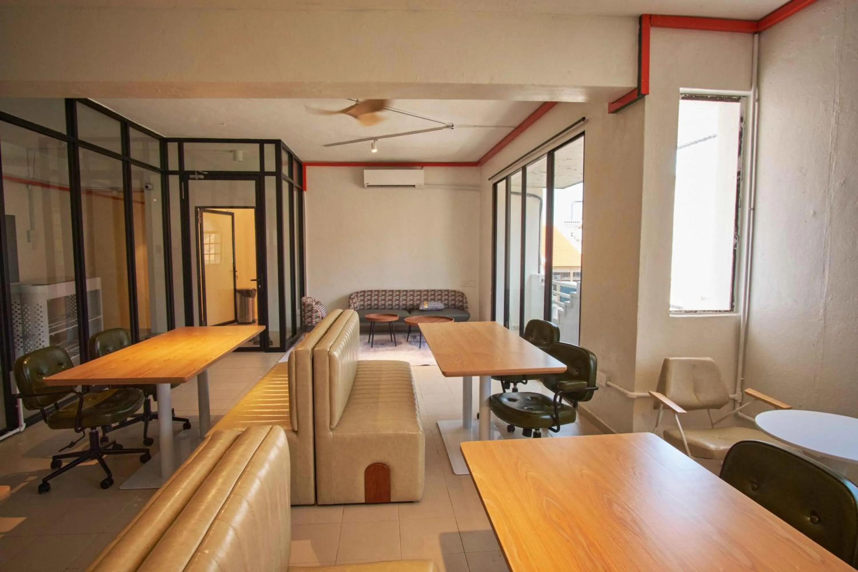 internet, Bed in Some Place Else