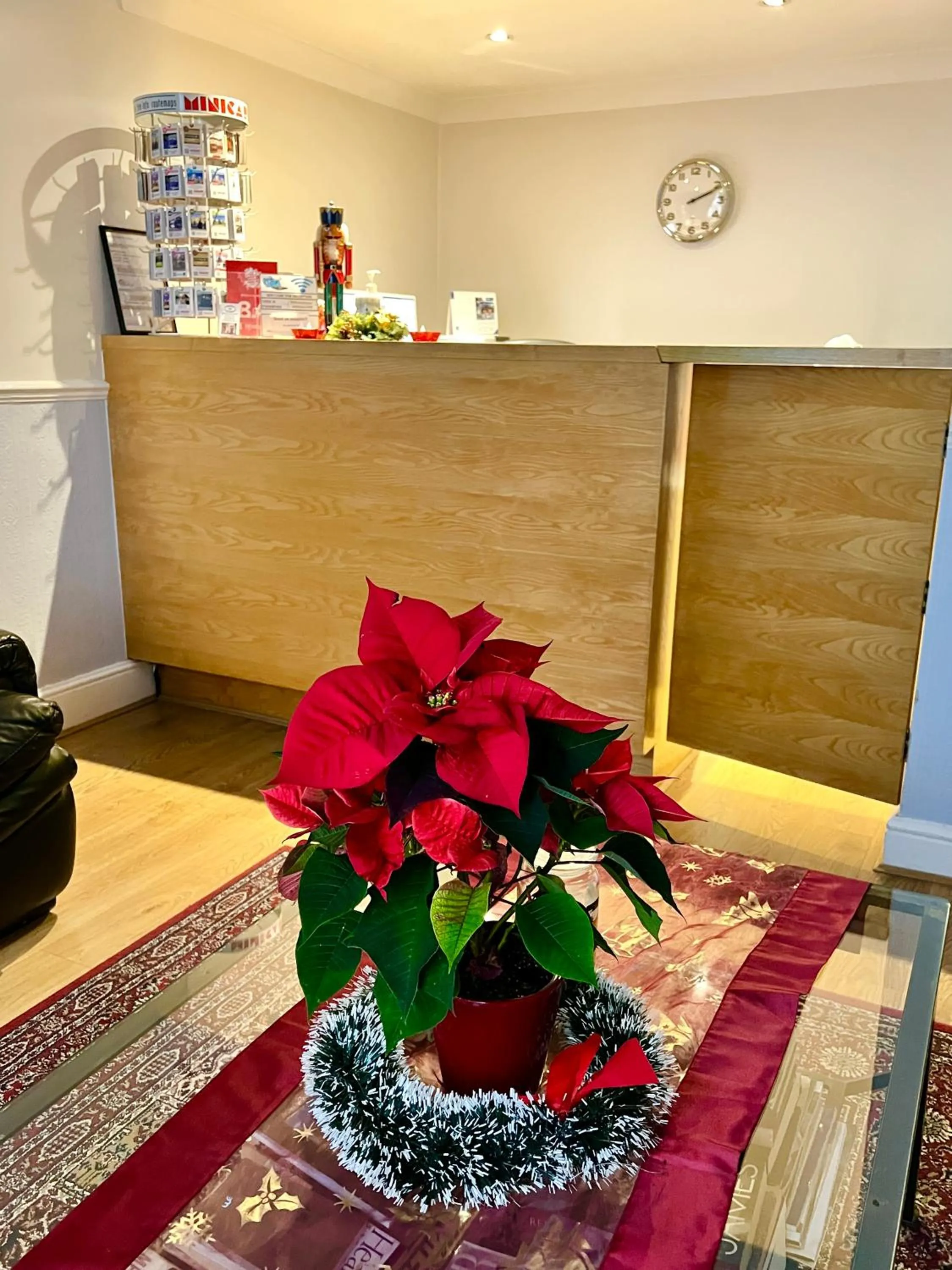 Lobby or reception in Melbourne House Hotel