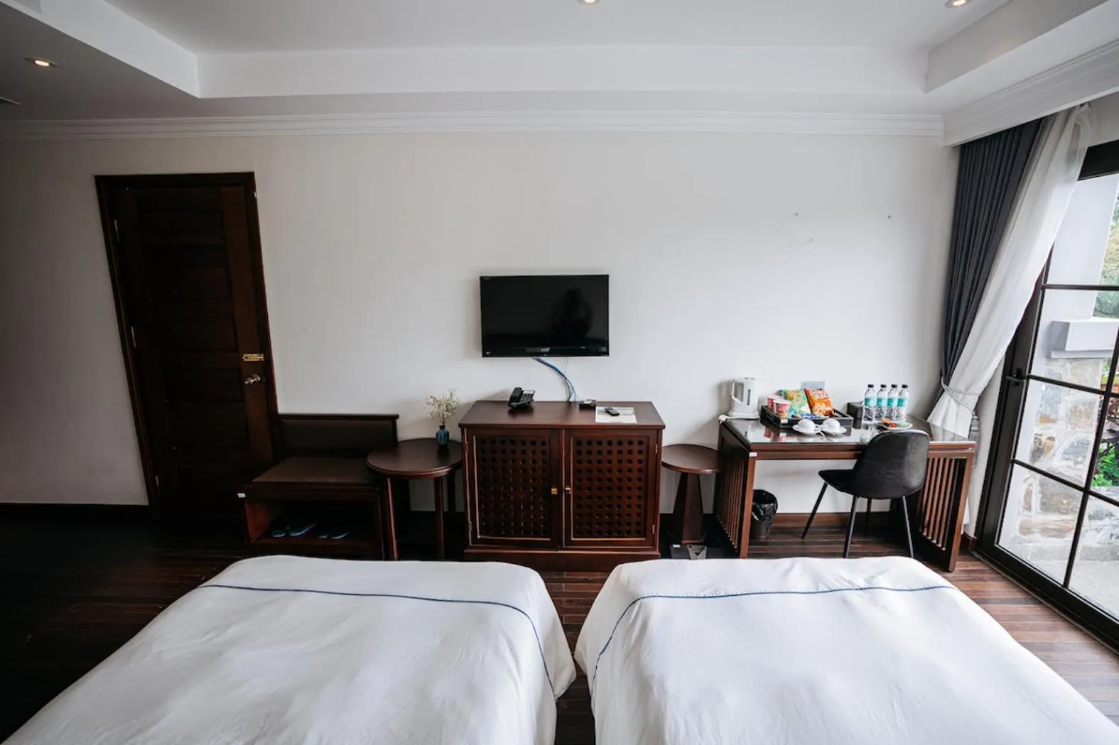 Bed in Paradise Soc Son Resort