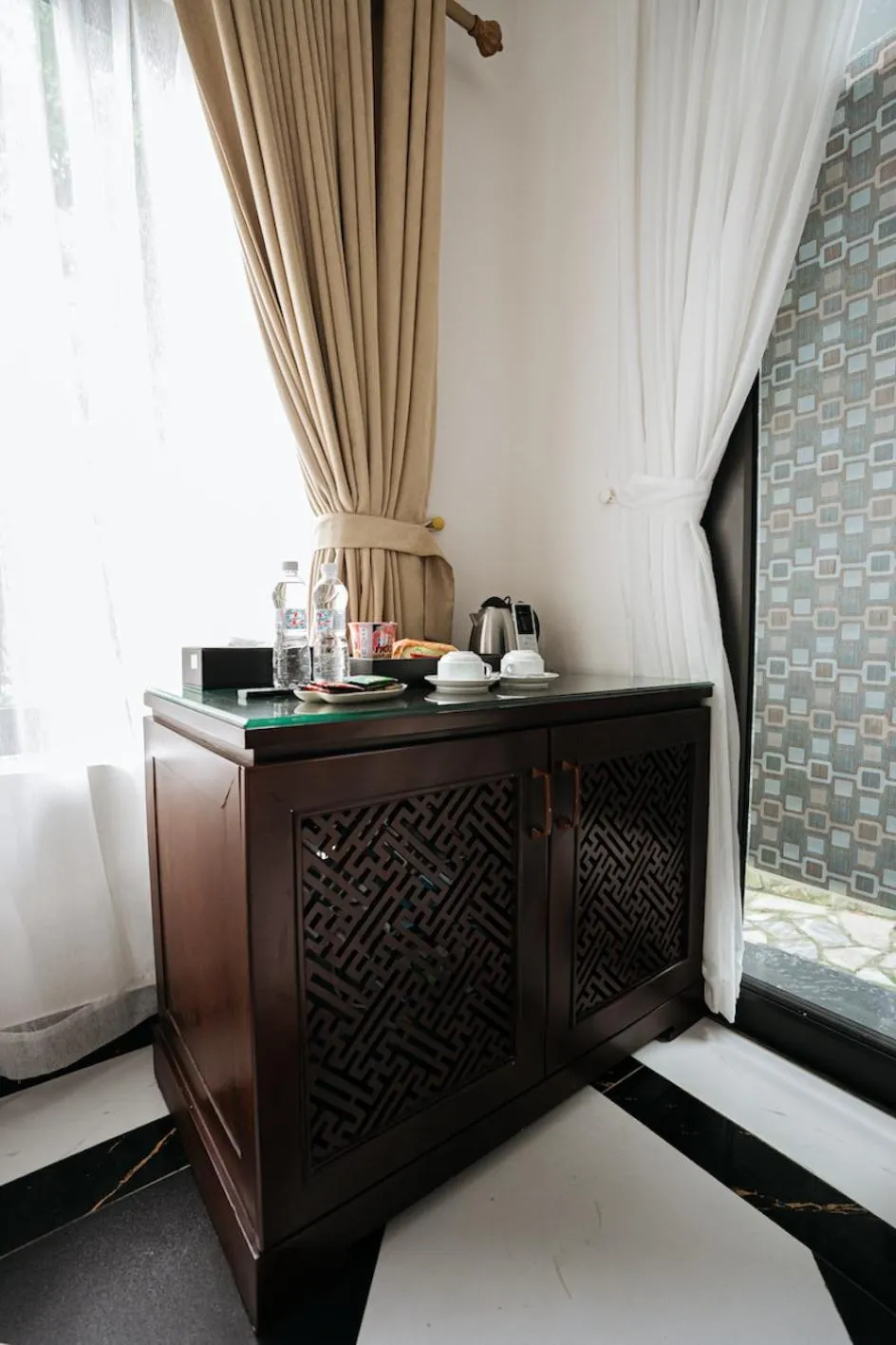 Photo of the whole room, Bed in Paradise Soc Son Resort