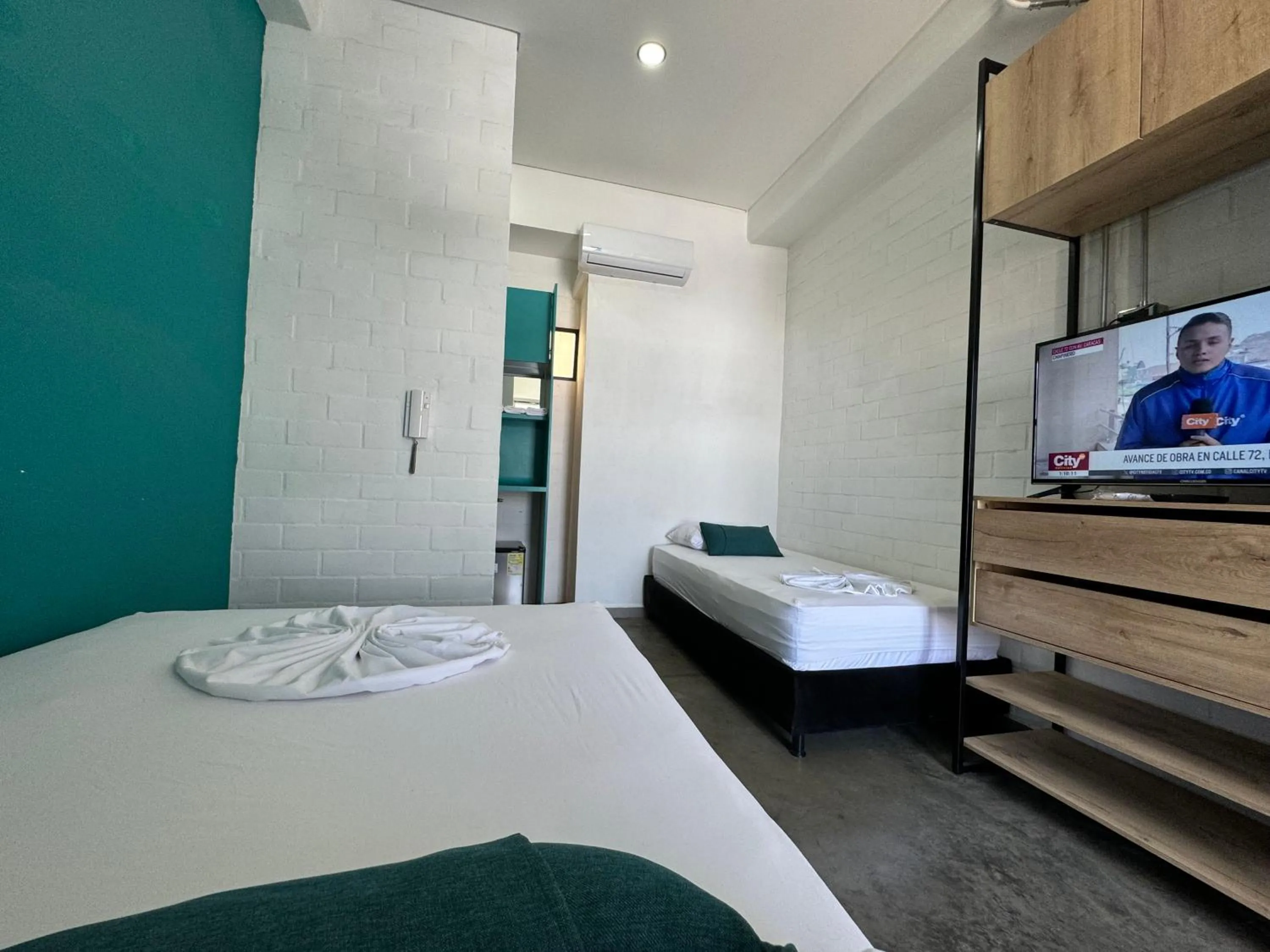 Bed in Hotel Living Box San Fernando