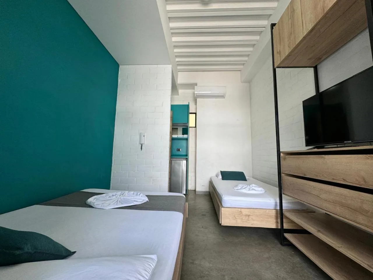 Photo of the whole room, Bed in Hotel Living Box San Fernando