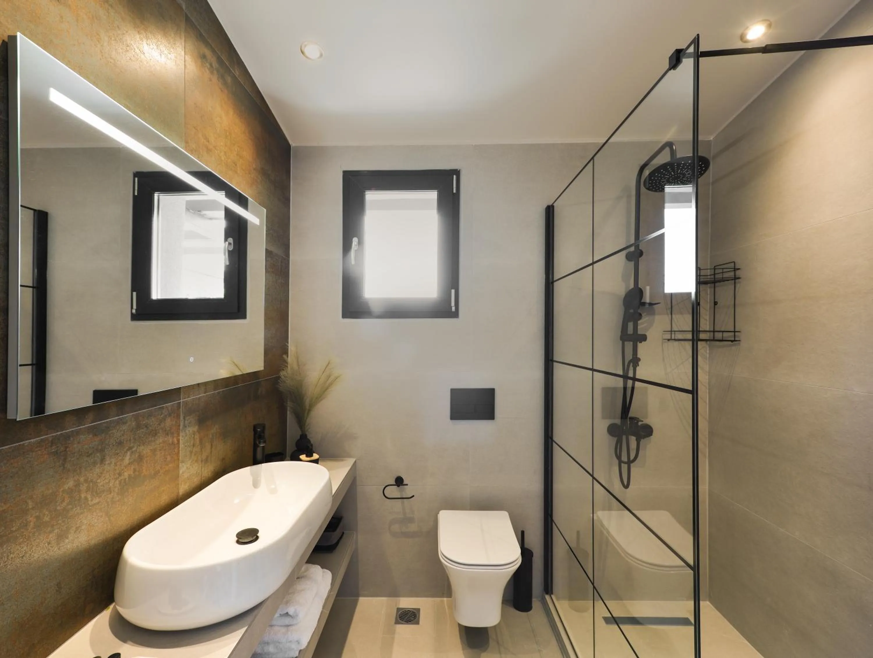 Shower in Olive All-Seasons Suites, Panel Hospitality Homes & Villas