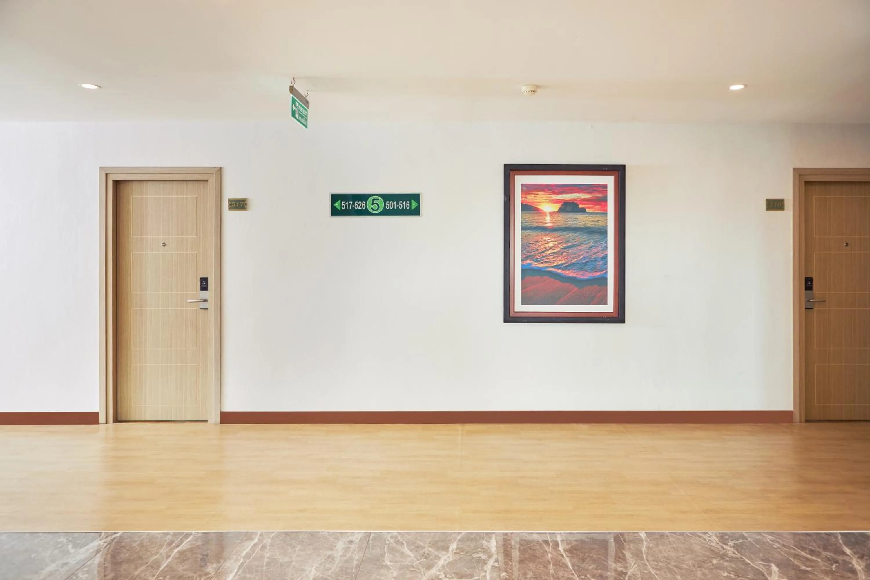 Facade/entrance in Cozy Donmueang Hotel