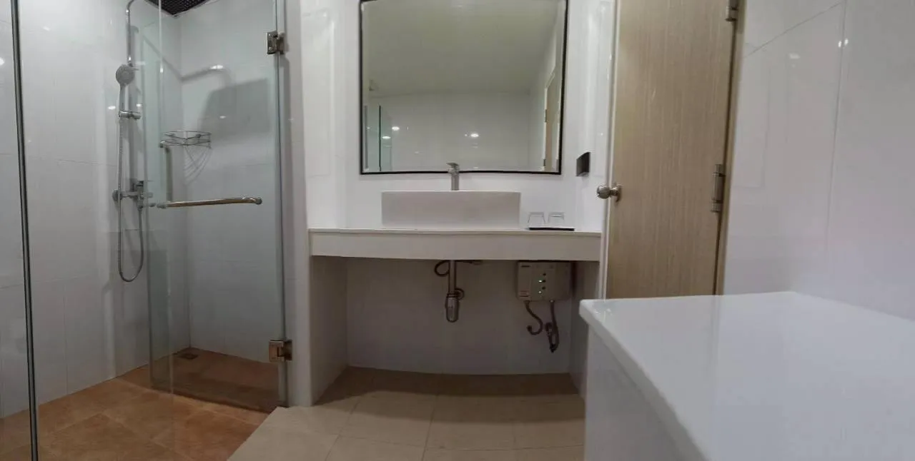 Cozy Donmueang Hotel